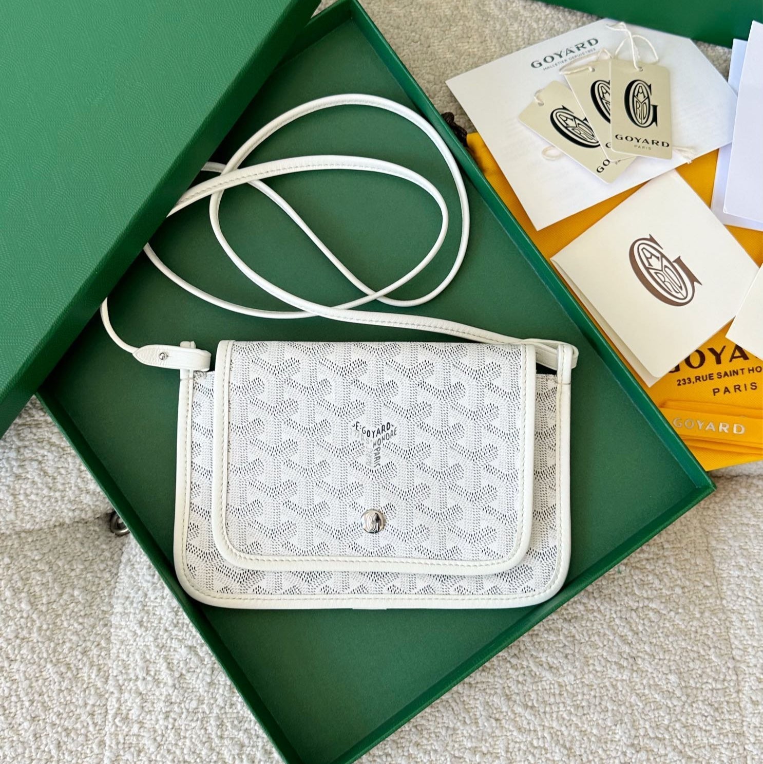 Richelieu Wallet 19 In Classic Red Goyardine Canvas