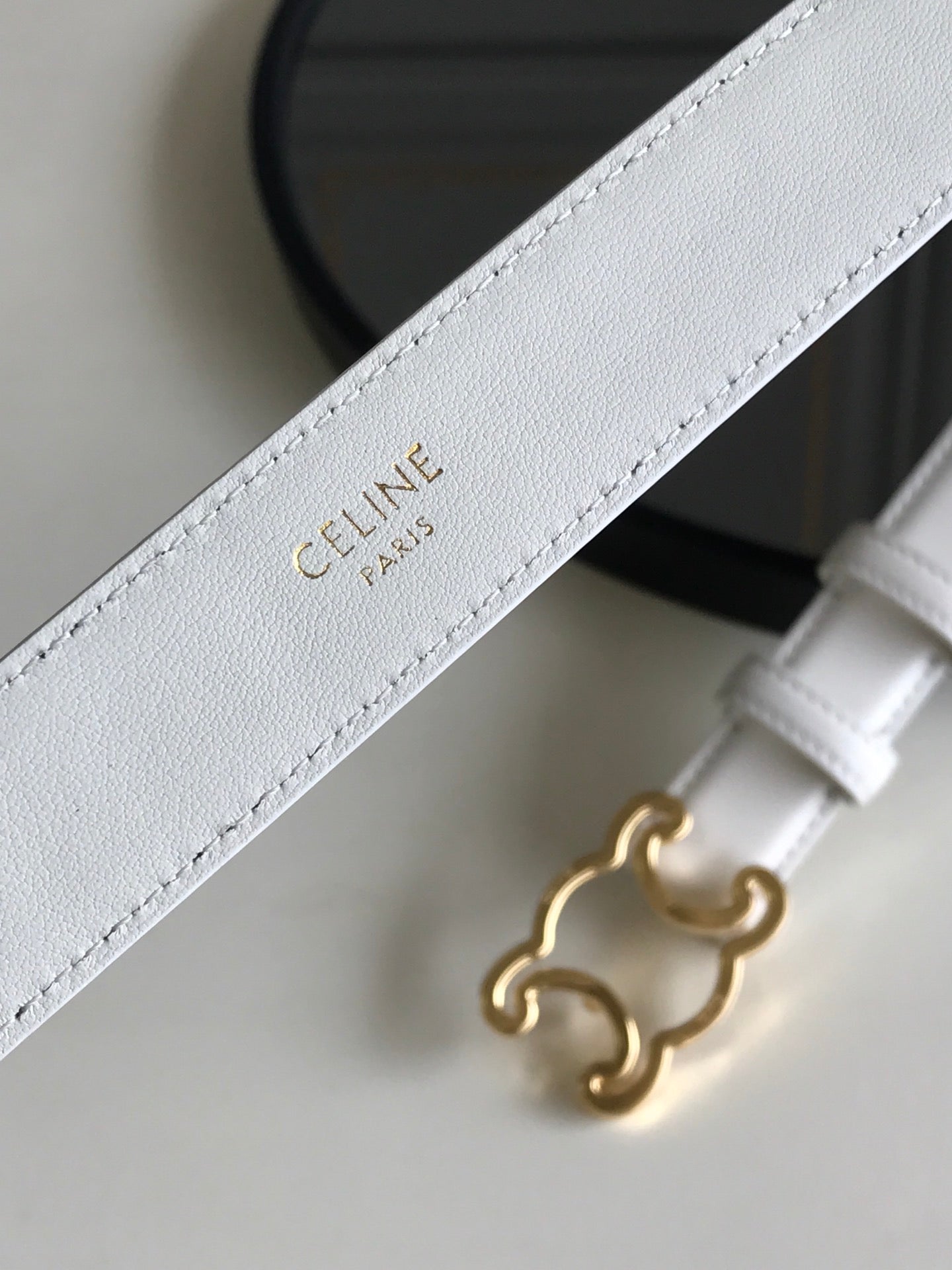 Celine 25S Belt Triomphe 25Mm In White Calfskin 559674