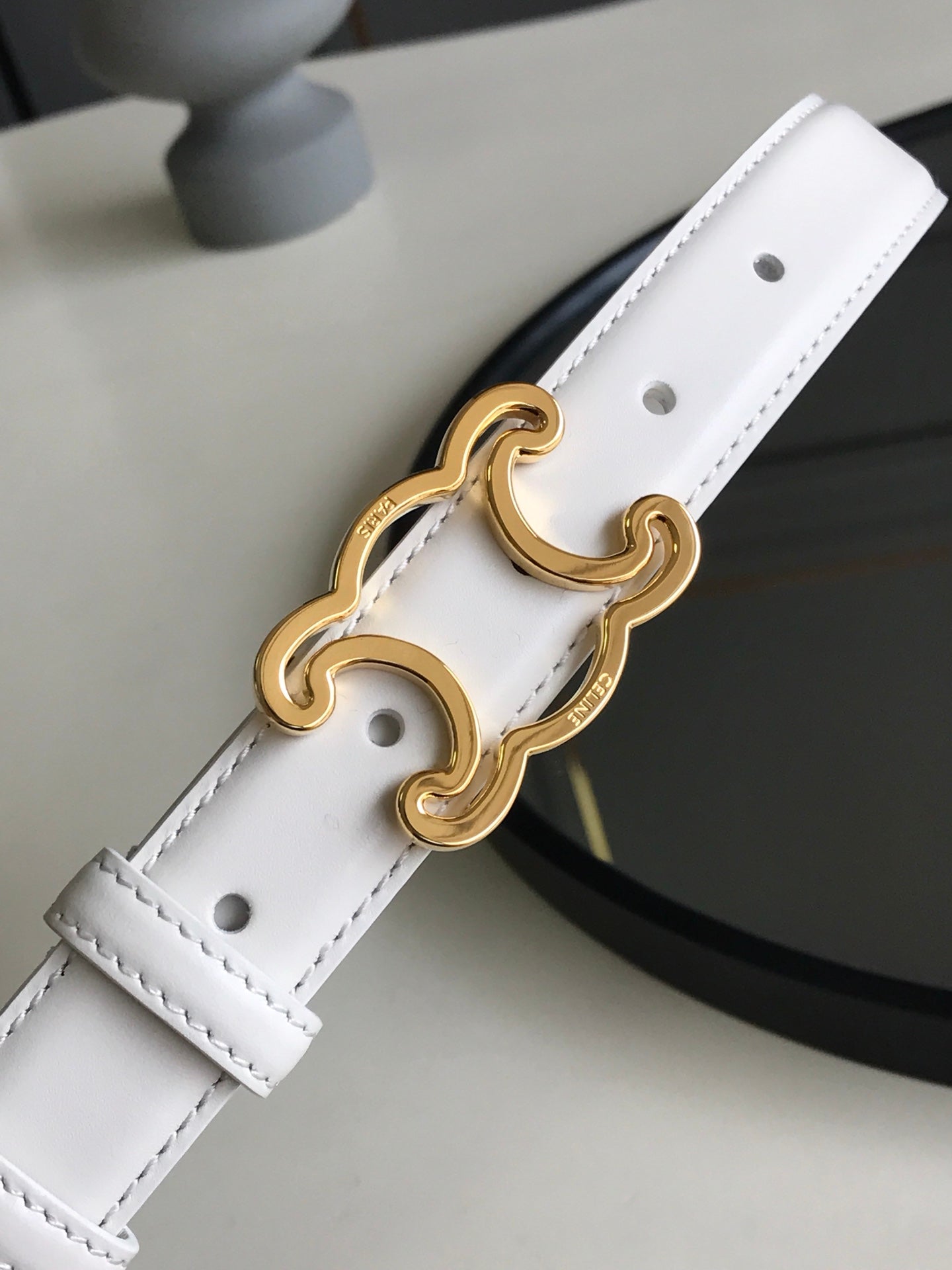 Celine 25S Belt Triomphe 25Mm In White Calfskin 559674