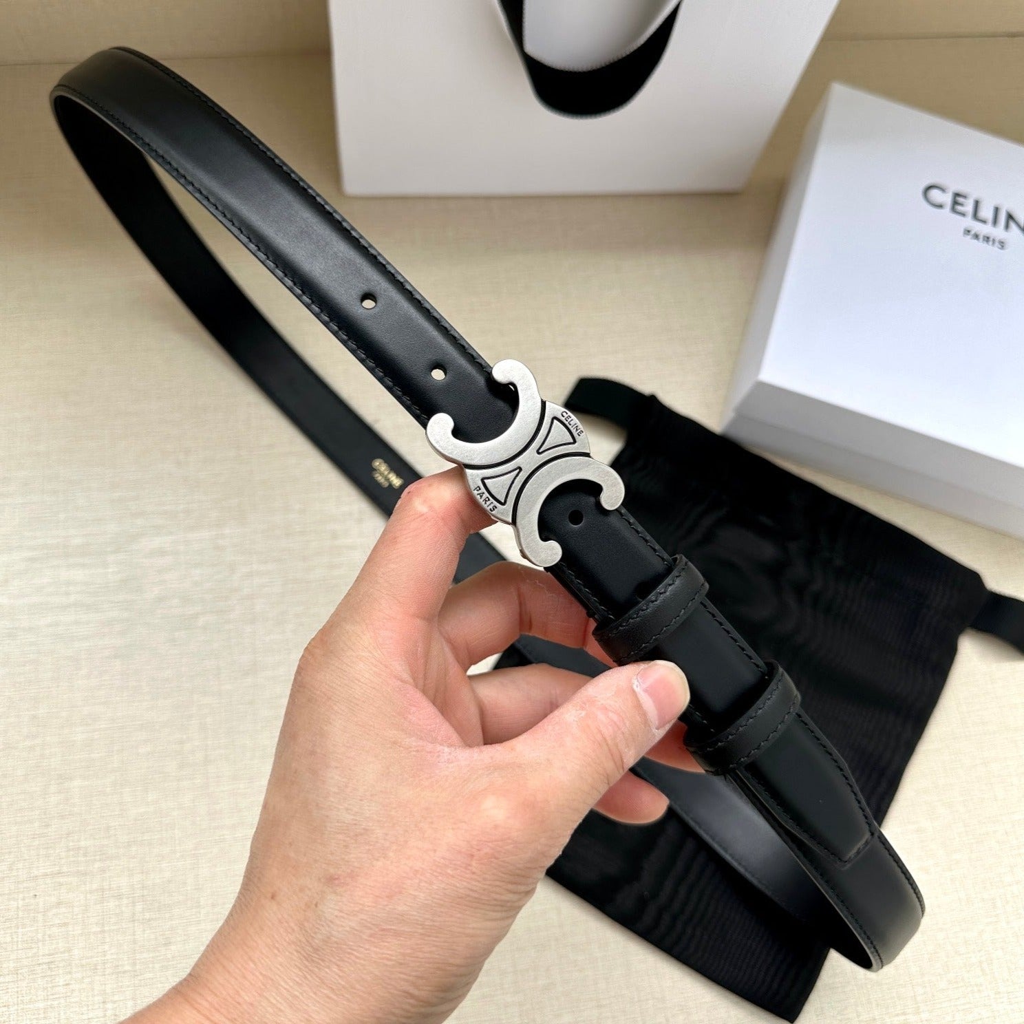 Medium Triomphe Belt 25Mm Black Calfskin Silver Finishing