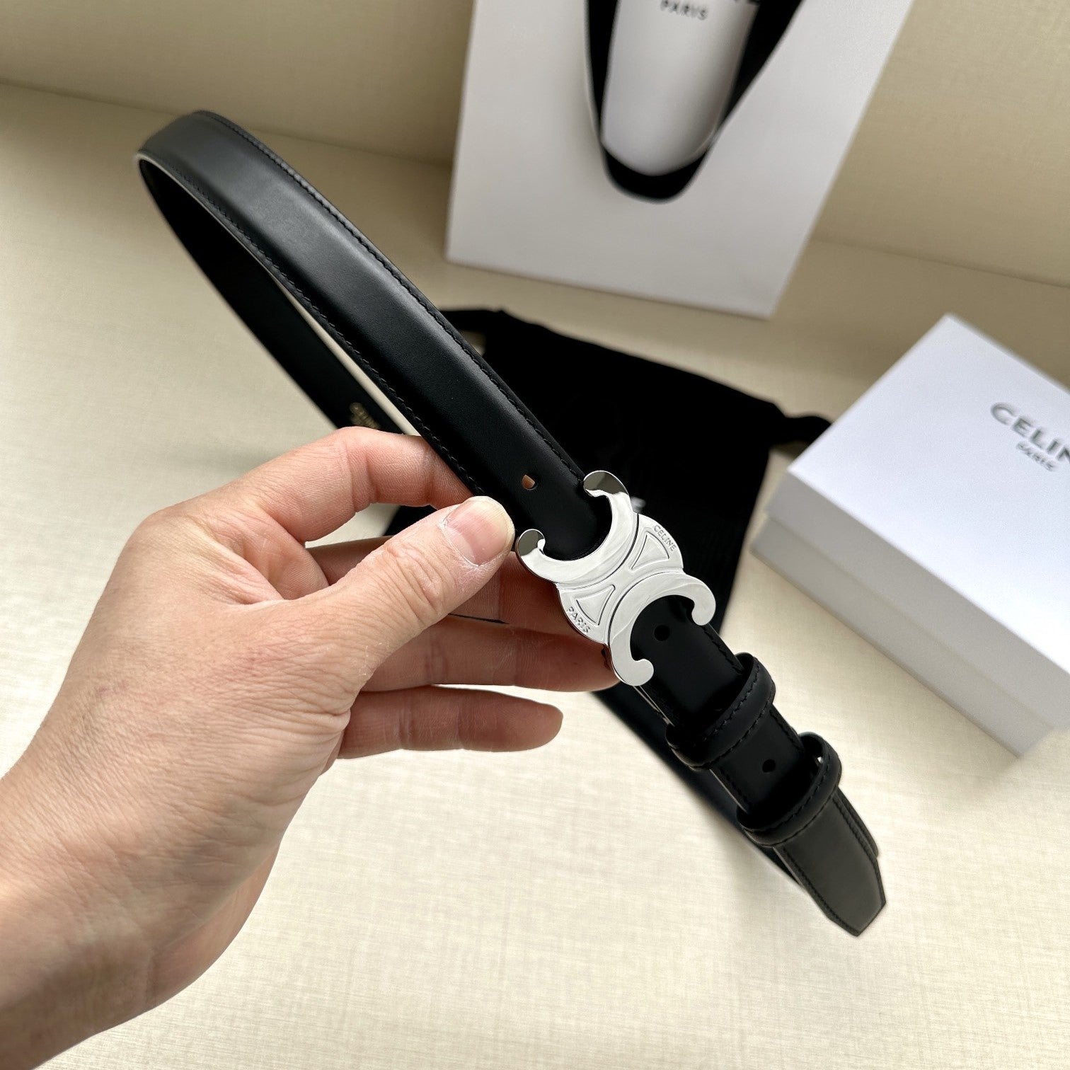 Medium Triomphe Belt 25Mm Black Calfskin Shw