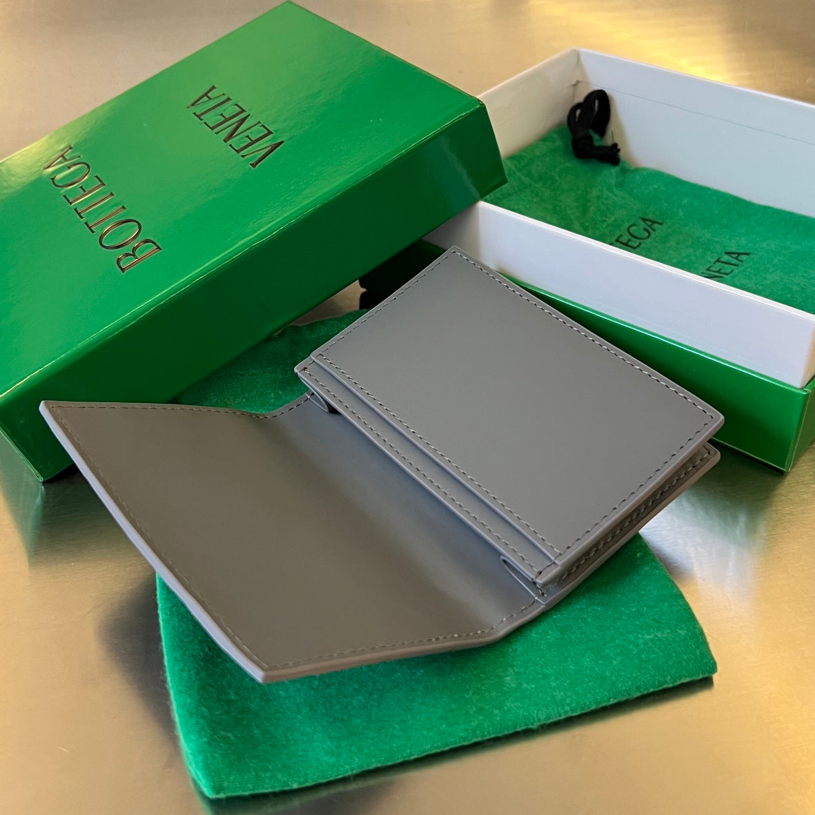 Richelieu Wallet 19 in Classic Red Goyardine Canvas