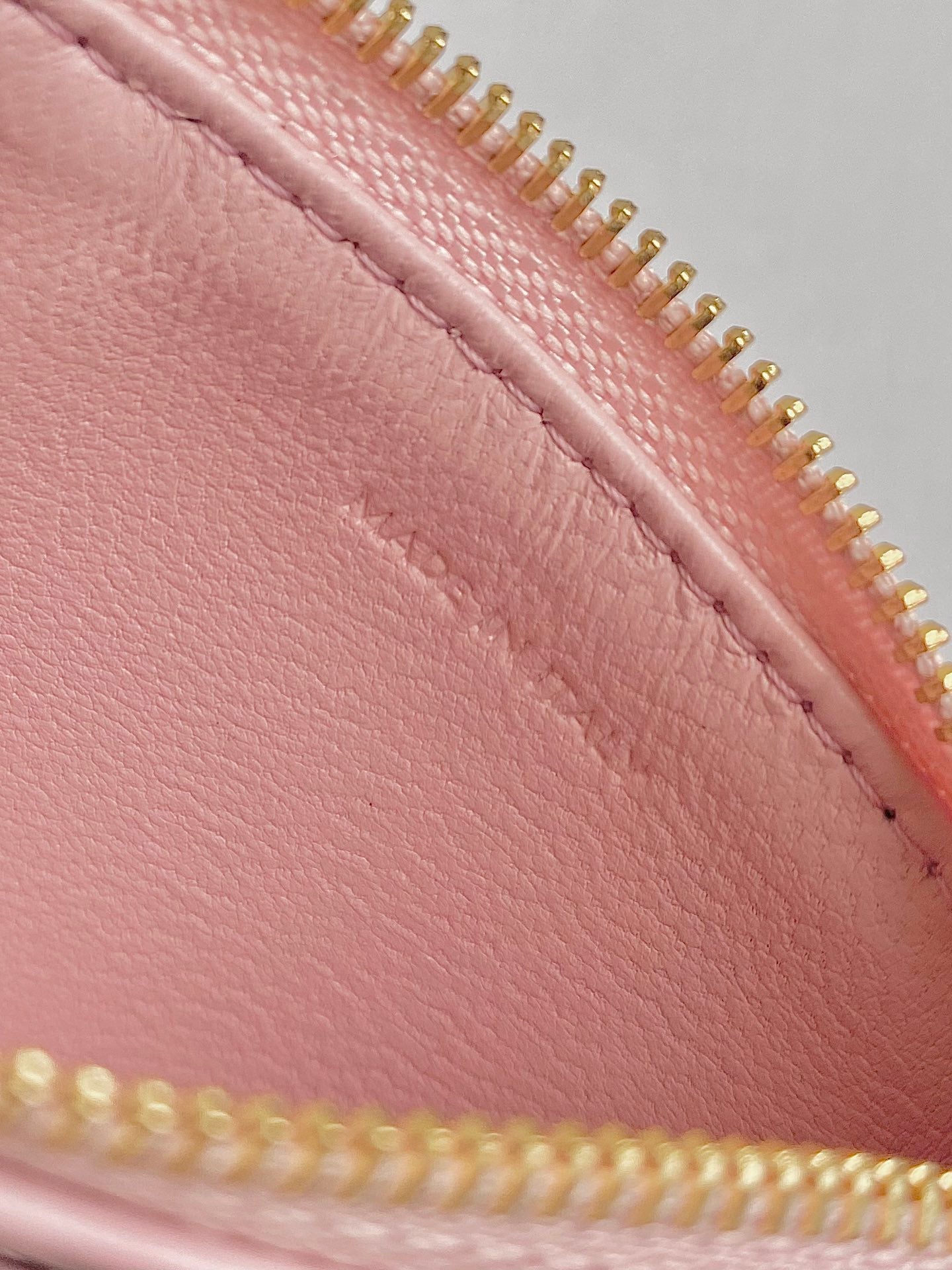 Richelieu Wallet 19 In Classic Red Goyardine Canvas