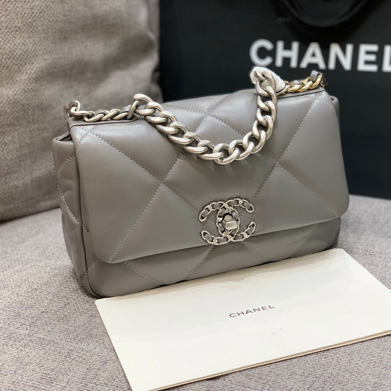 CC Large Tote 39 Light Beige Canvas Pearl Logo