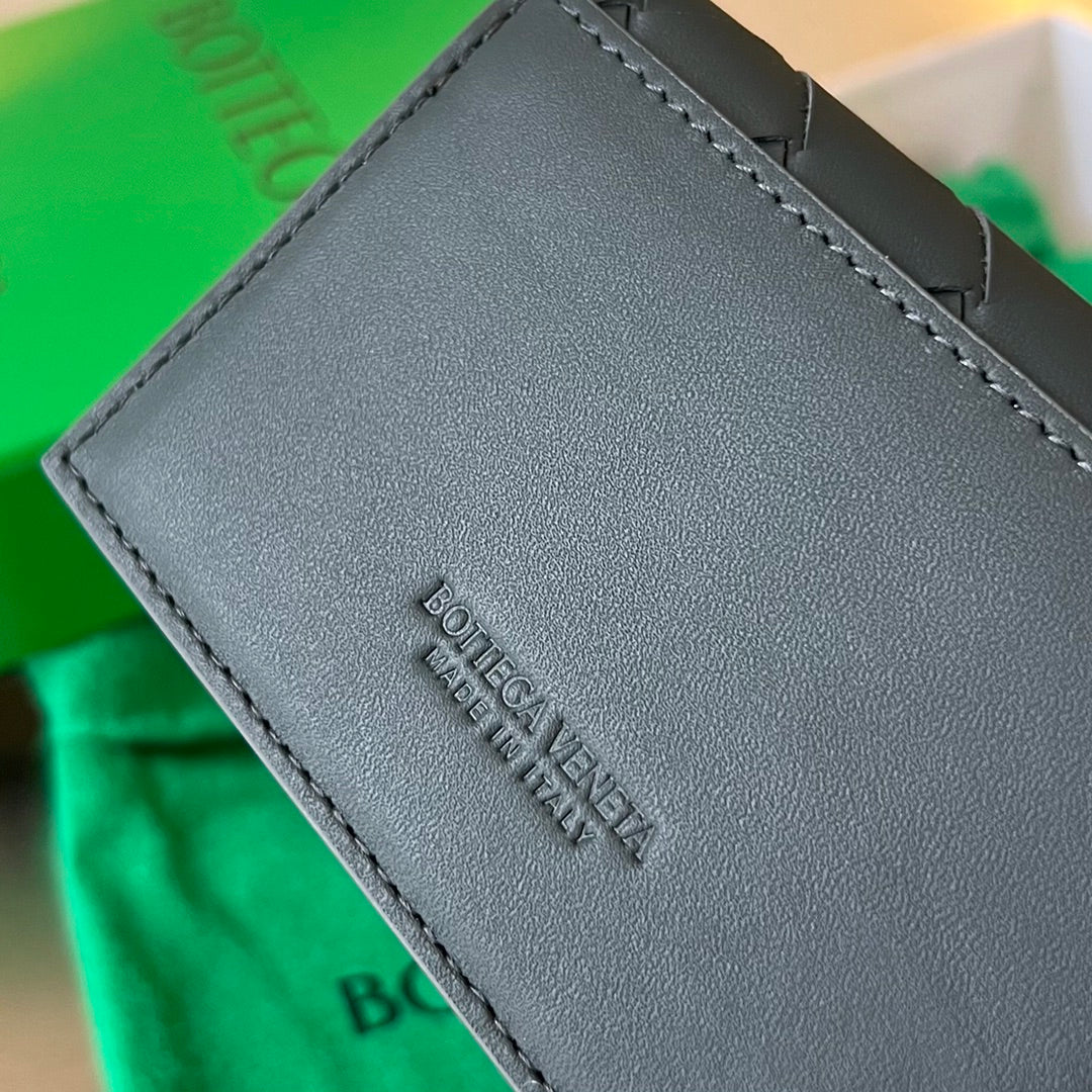 Richelieu Wallet 19 in Classic Red Goyardine Canvas