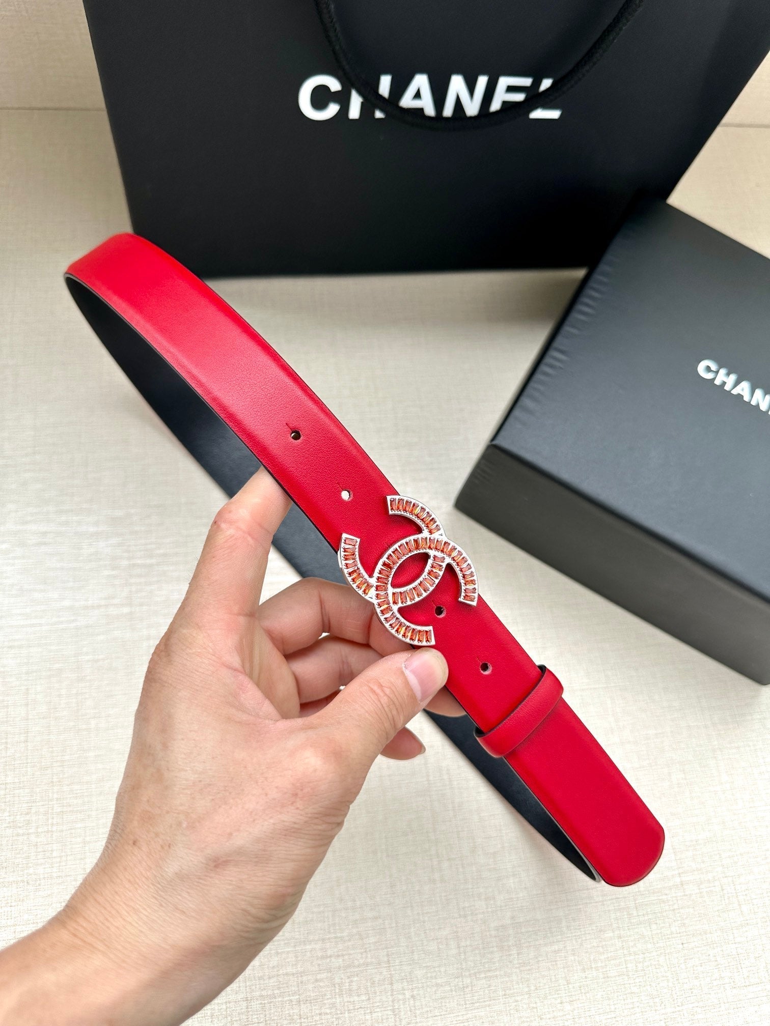 Chanel 25S Belt 30 Mm In Red Calfskin 616970
