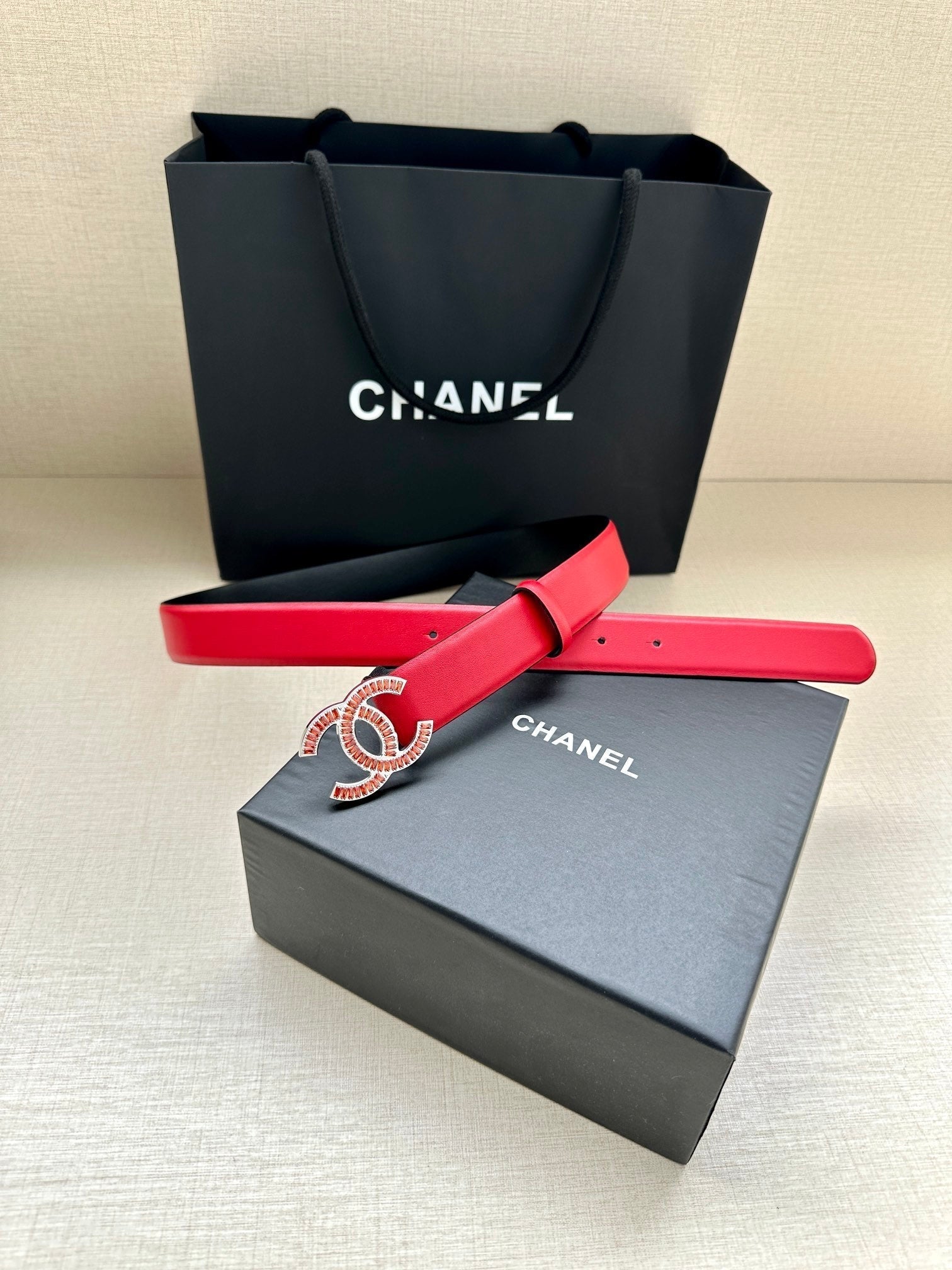 Chanel 25S Belt 30 Mm In Red Calfskin 616970