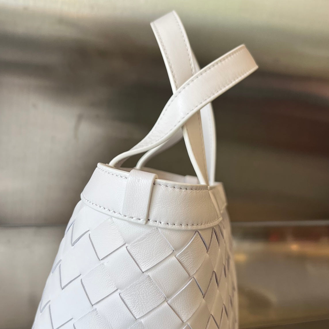 FLIP FLAP 23 BAG in WHITE LAMBSKIN