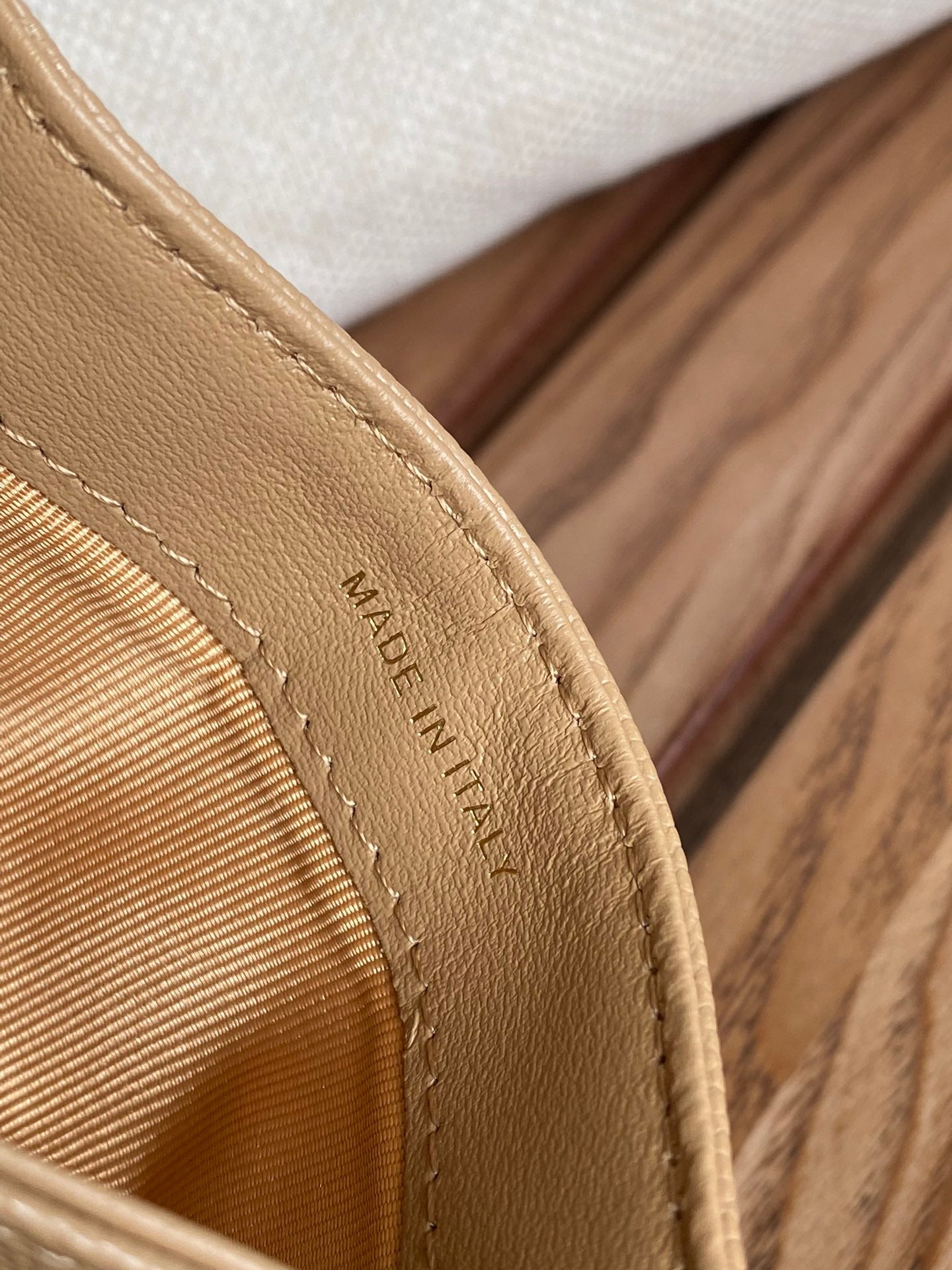 CC Large Tote 39 Light Beige Canvas Pearl Logo