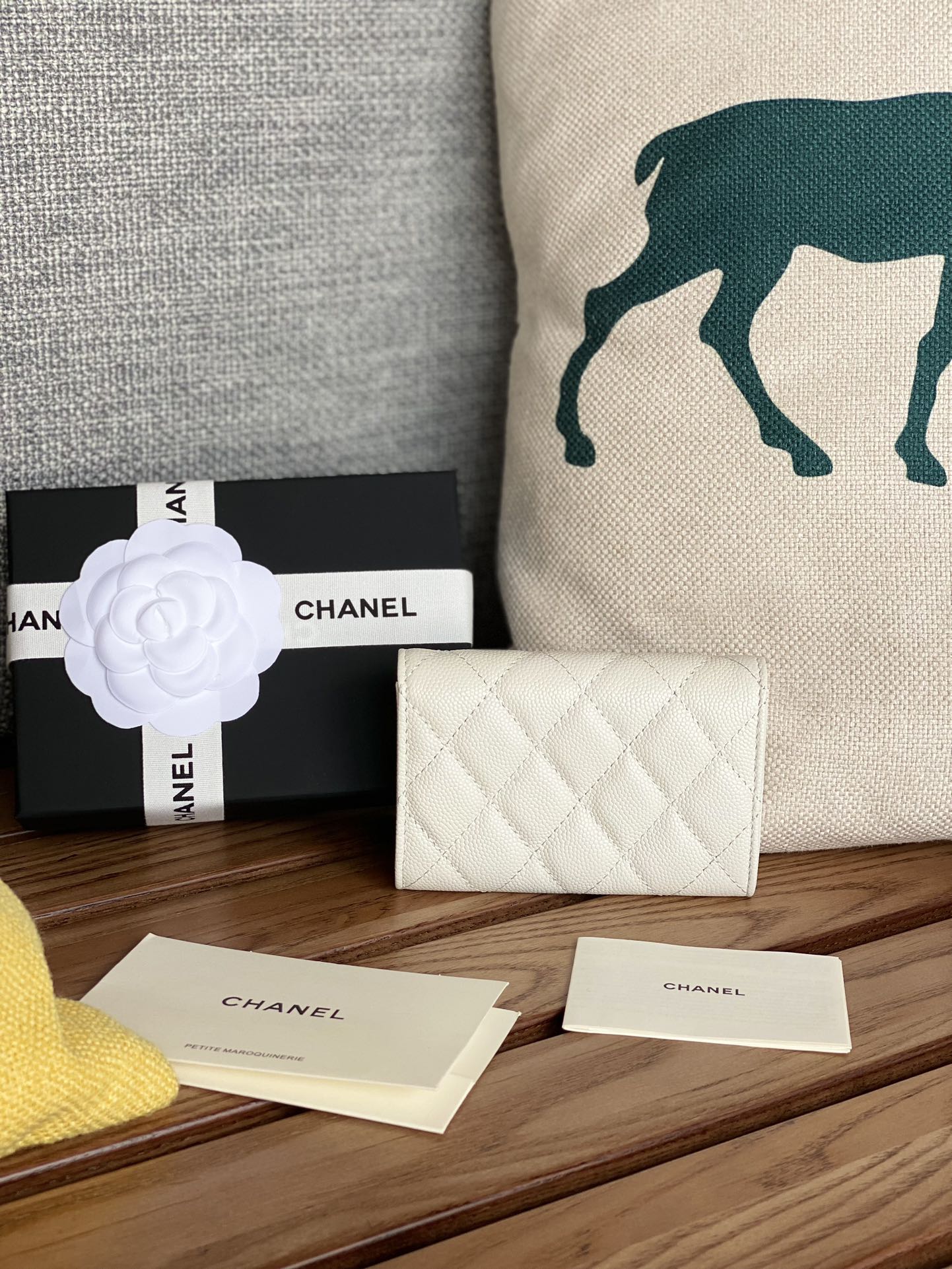 CC Large Tote 39 Light Beige Canvas Pearl Logo