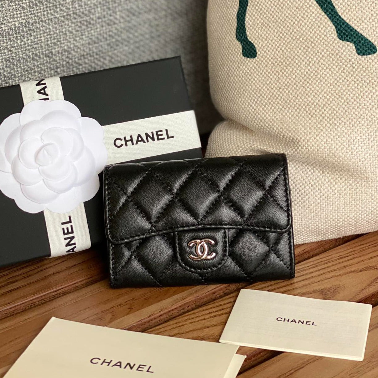 CC Large Tote 39 Light Beige Canvas Pearl Logo