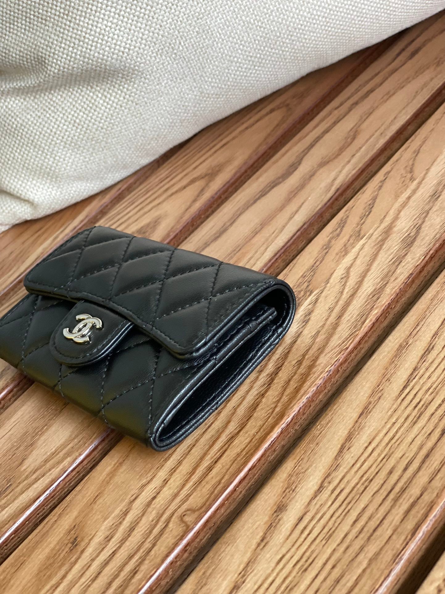 CC Large Tote 39 Light Beige Canvas Pearl Logo