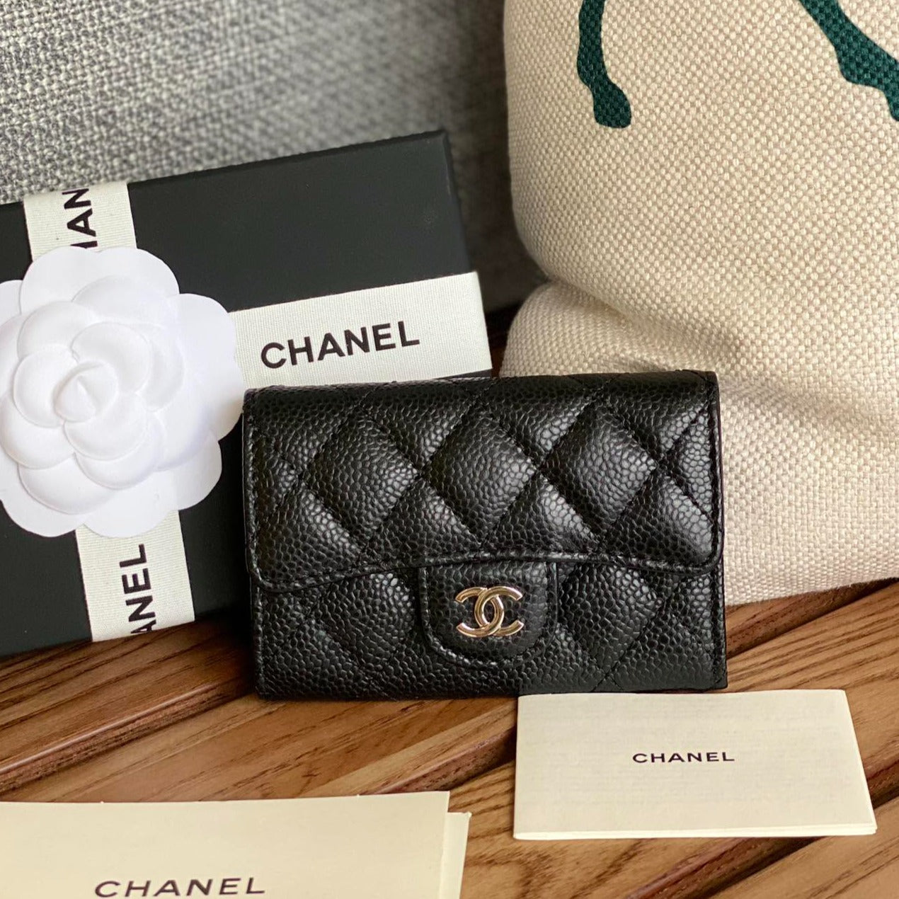 CC Large Tote 39 Light Beige Canvas Pearl Logo