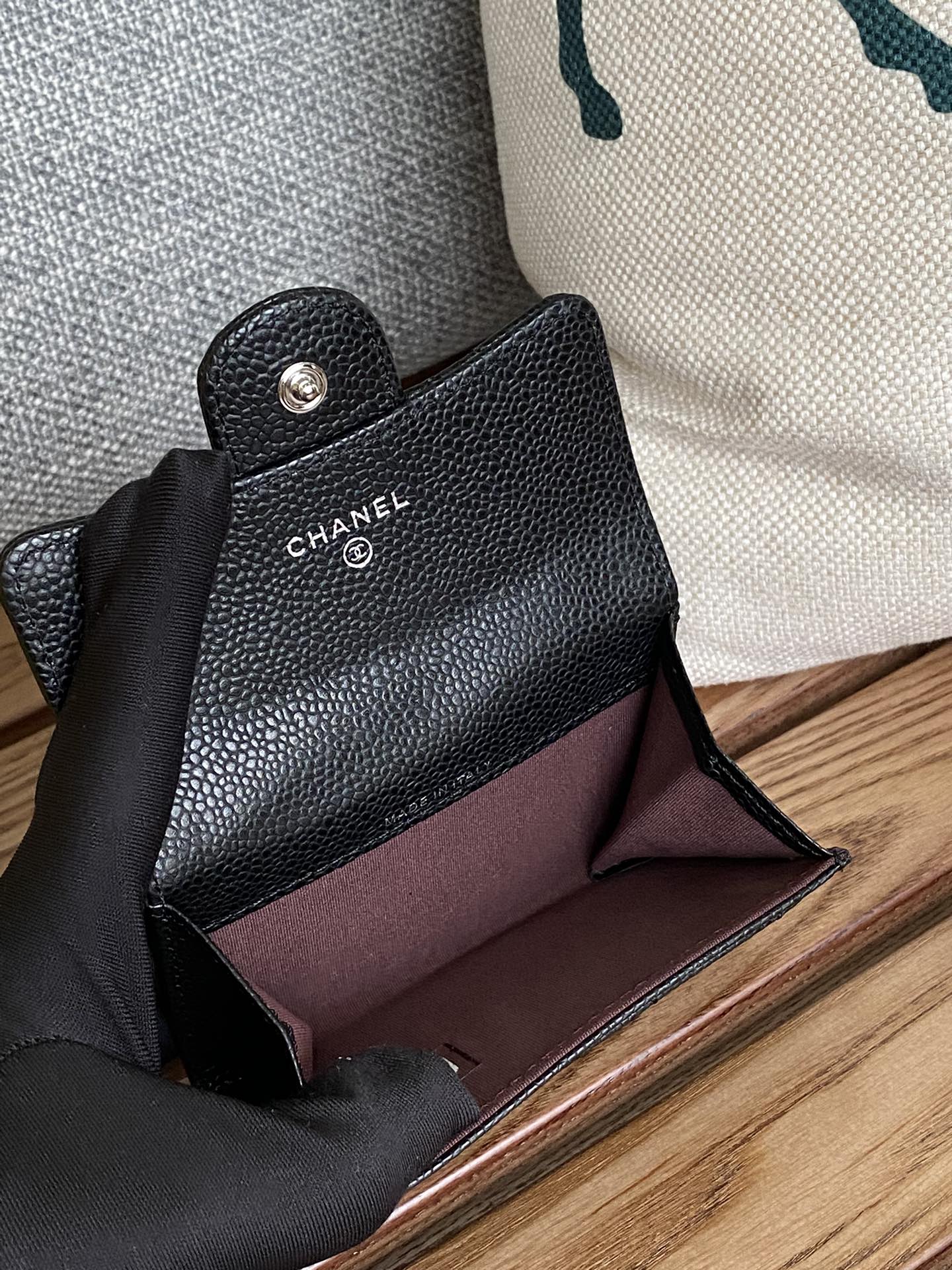 CC Large Tote 39 Light Beige Canvas Pearl Logo