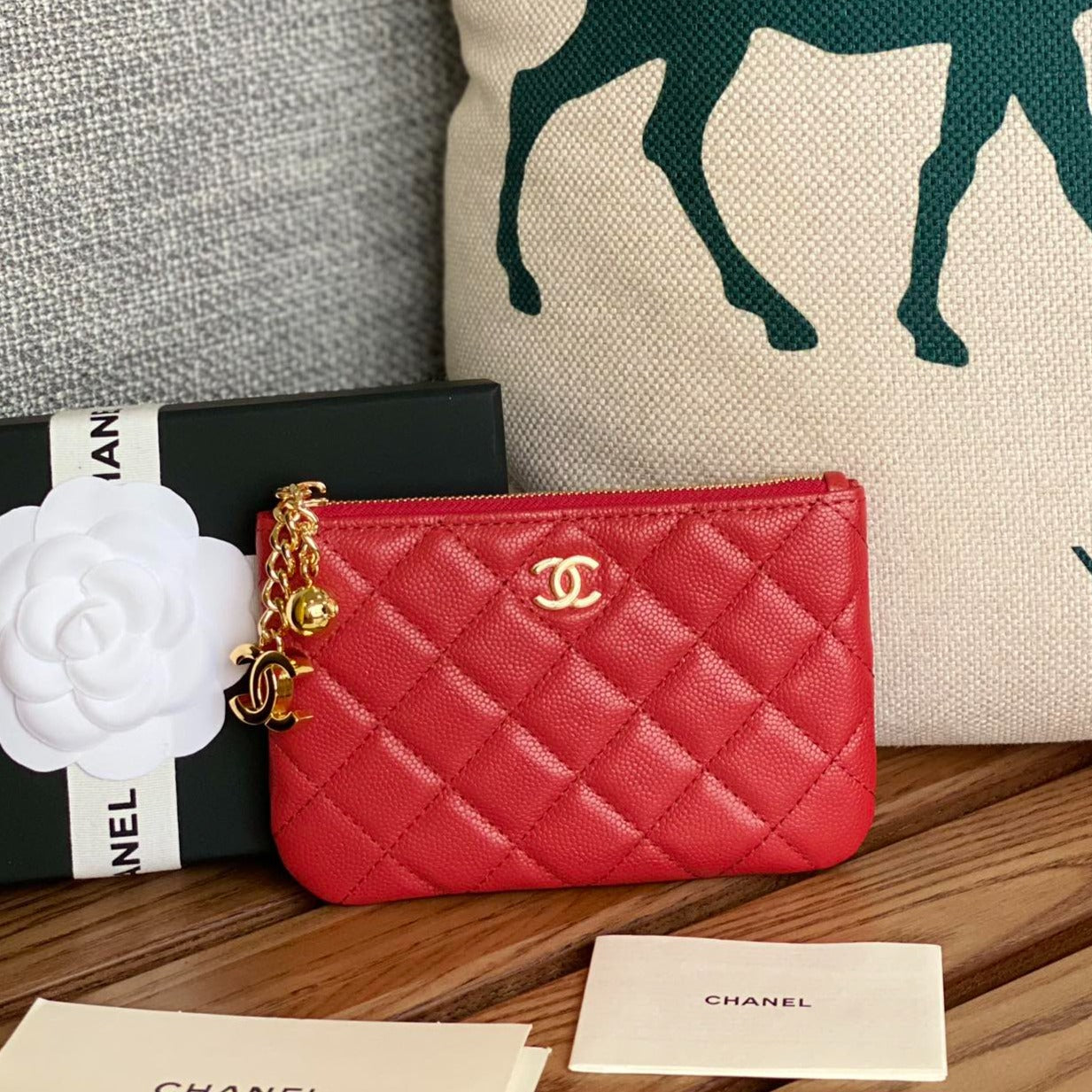 CC Large Tote 39 Light Beige Canvas Pearl Logo