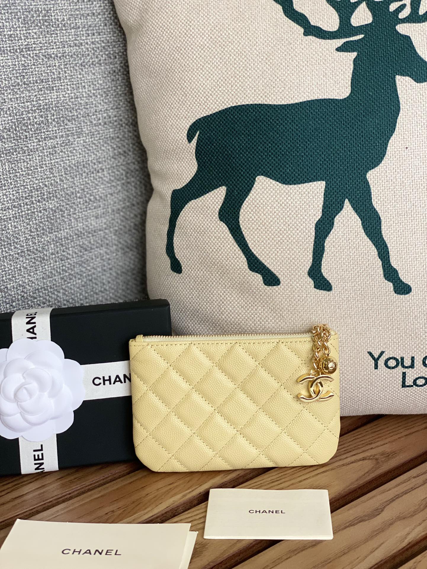 CC Large Tote 39 Light Beige Canvas Pearl Logo