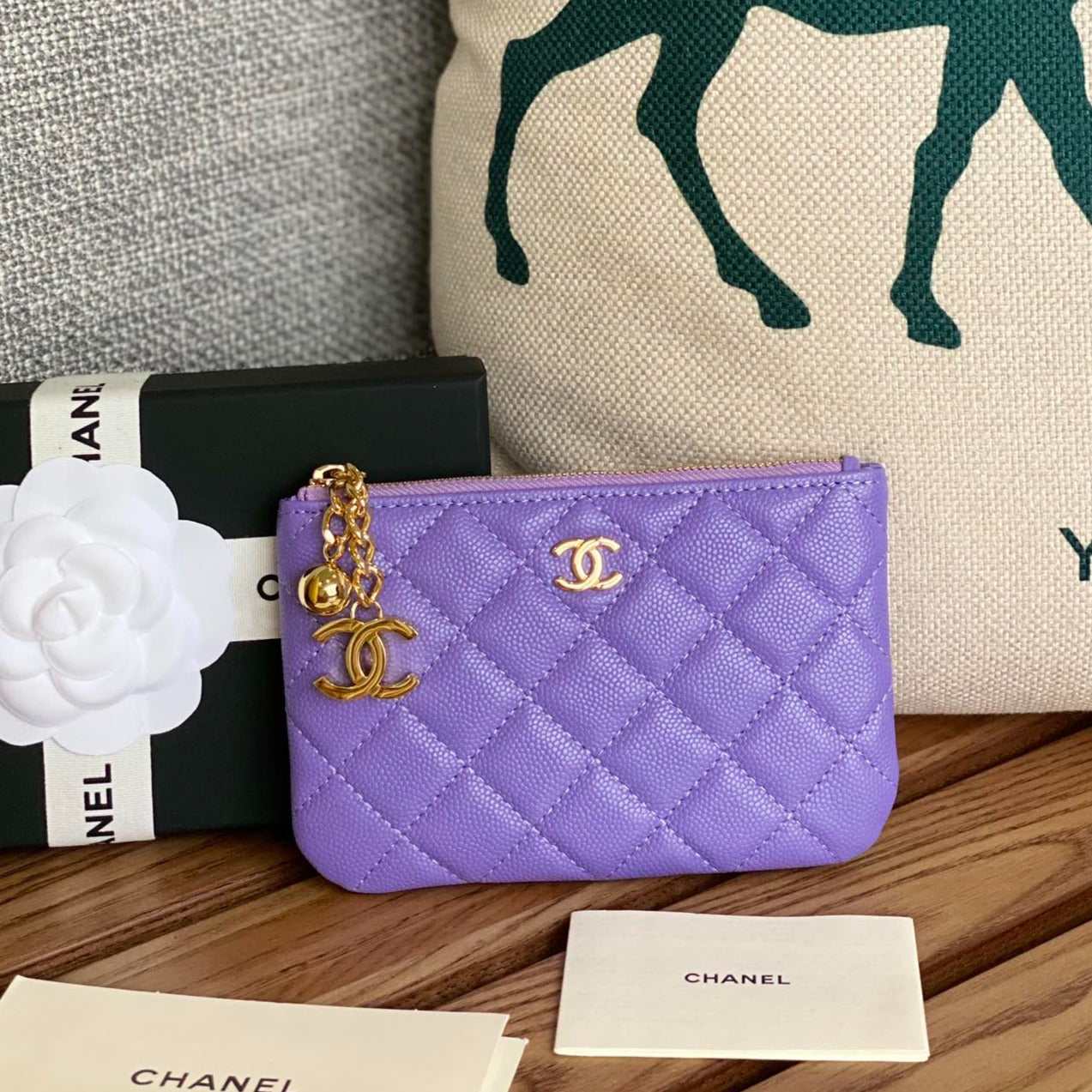 CC Large Tote 39 Light Beige Canvas Pearl Logo