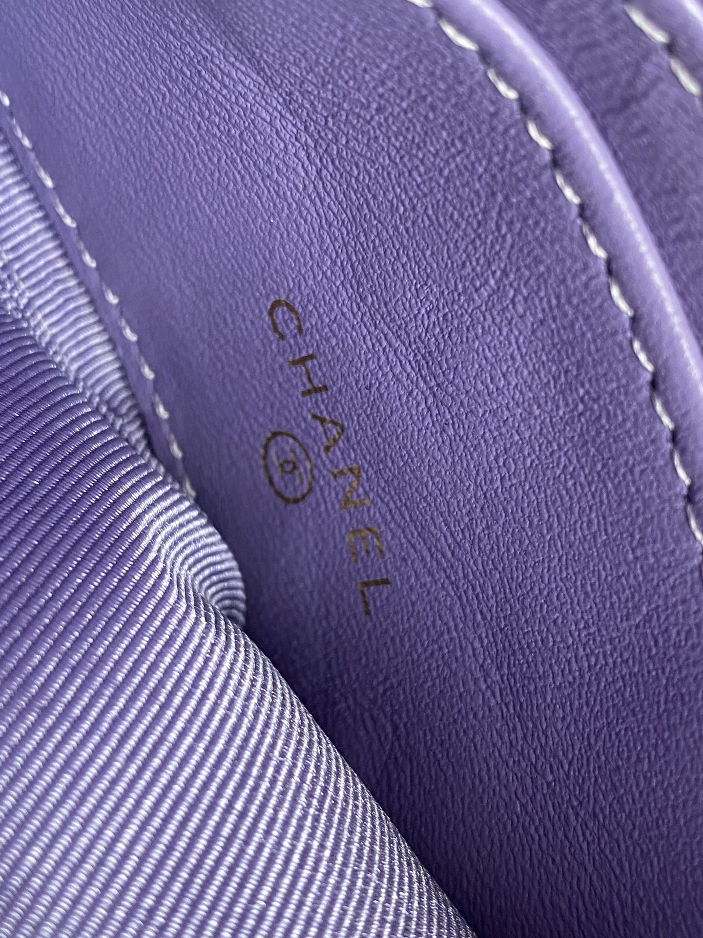 CC Large Tote 39 Light Beige Canvas Pearl Logo