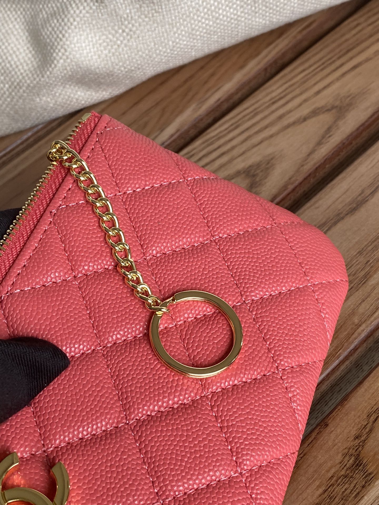 CC Large Tote 39 Light Beige Canvas Pearl Logo