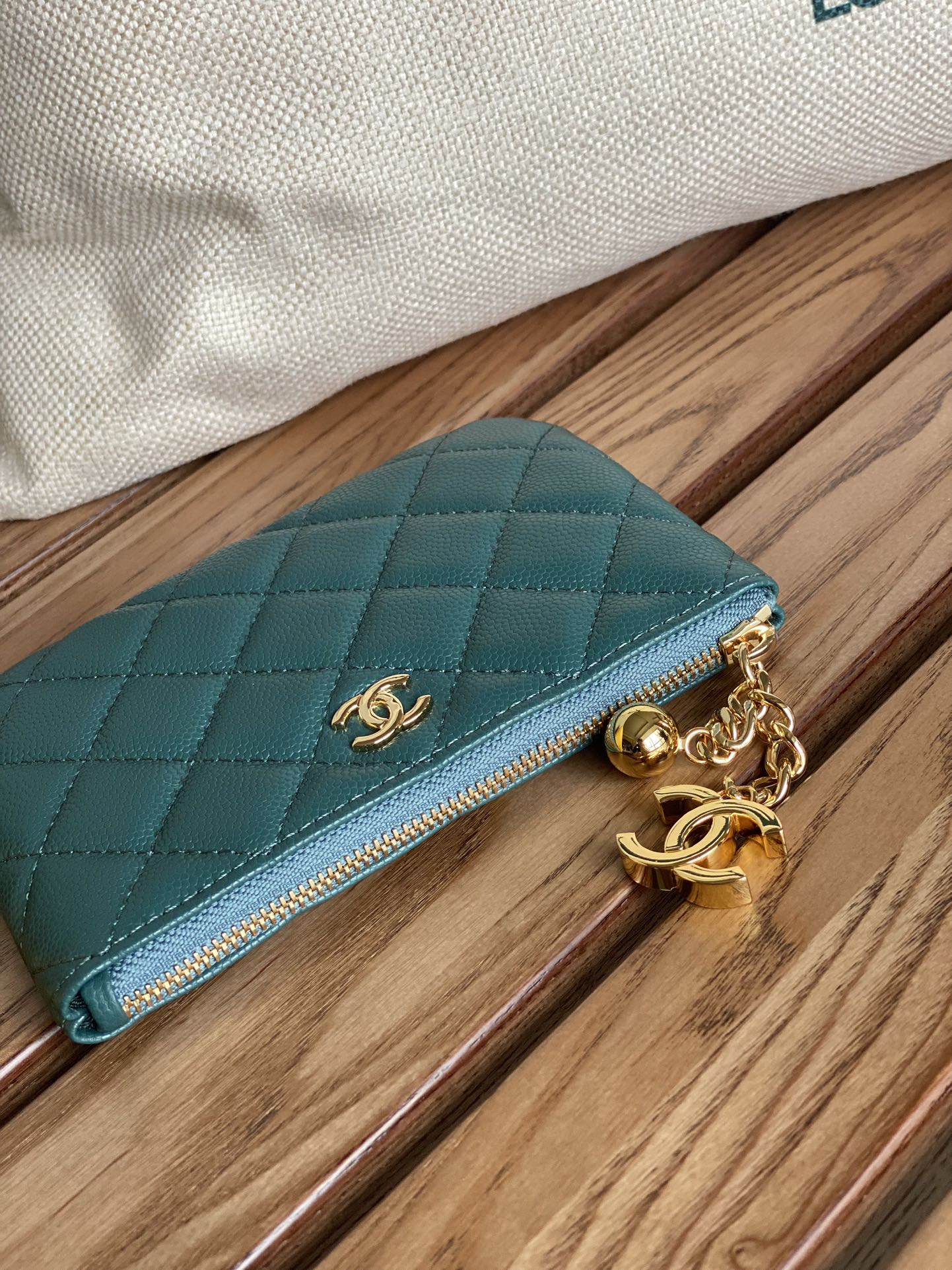 CC Large Tote 39 Light Beige Canvas Pearl Logo