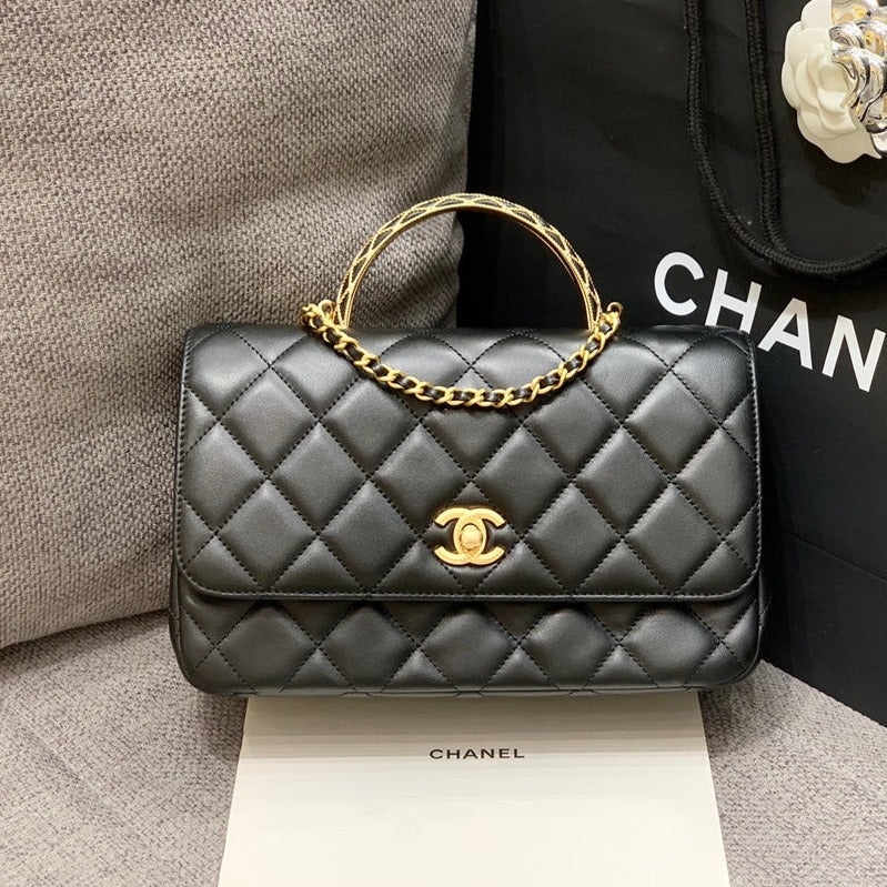 CC Large Tote 39 Light Beige Canvas Pearl Logo