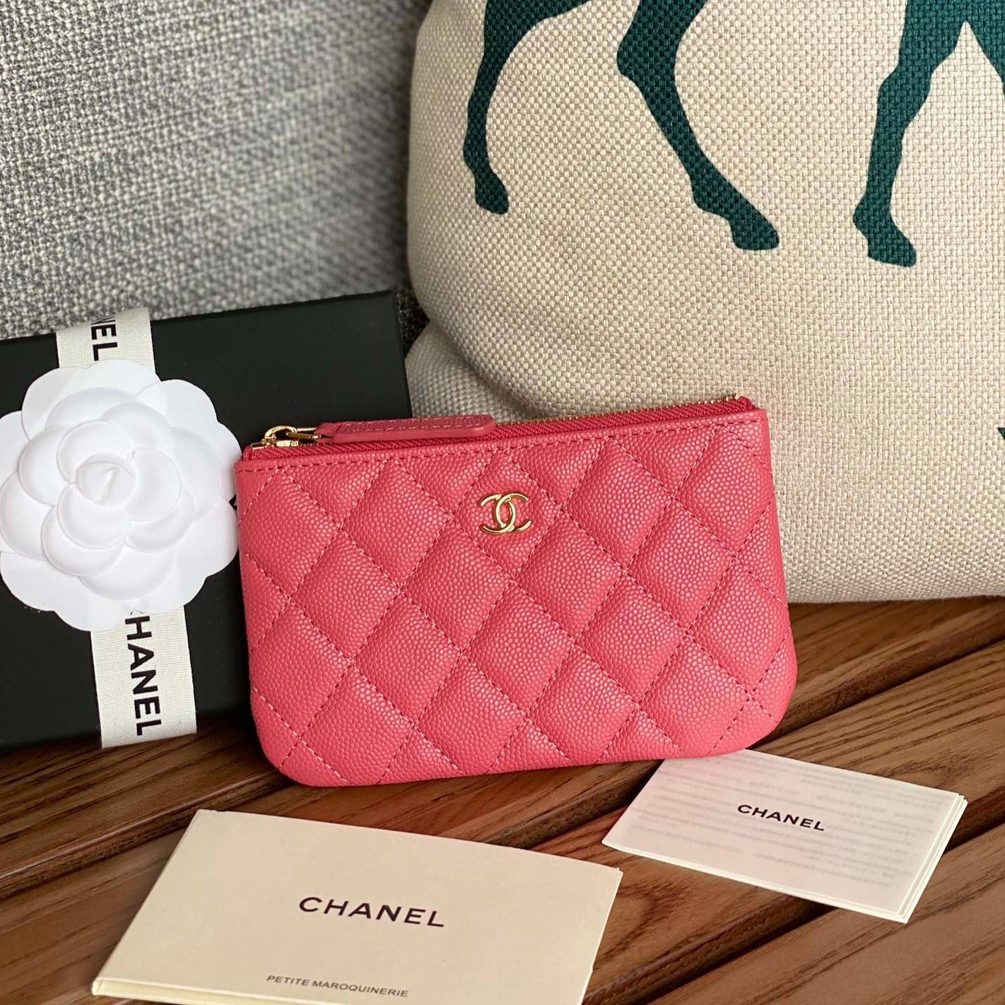 CC Large Tote 39 Light Beige Canvas Pearl Logo