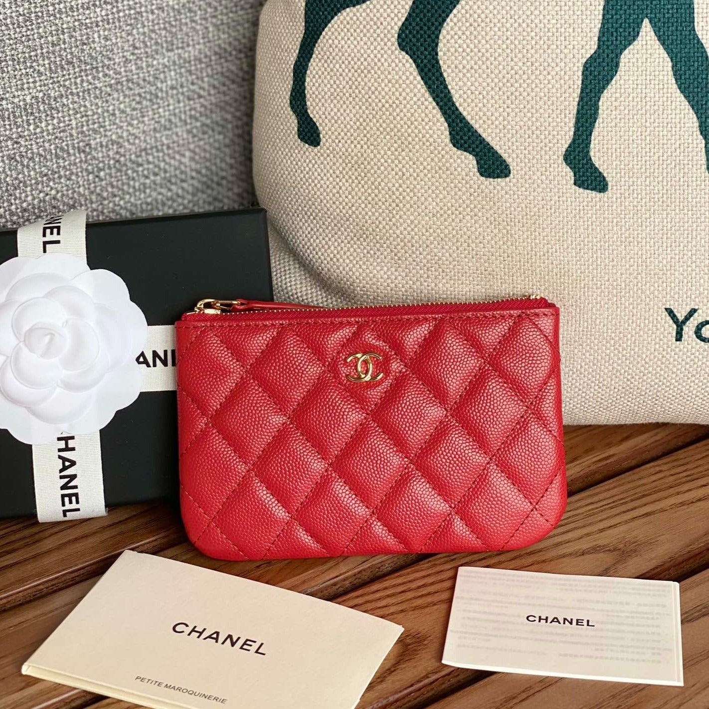 CC Large Tote 39 Light Beige Canvas Pearl Logo