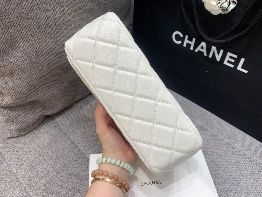 CC Large Tote 39 Light Beige Canvas Pearl Logo