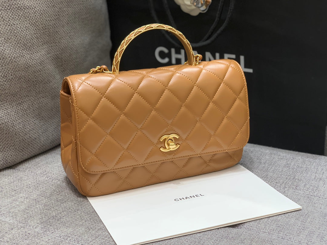 CC Large Tote 39 Light Beige Canvas Pearl Logo