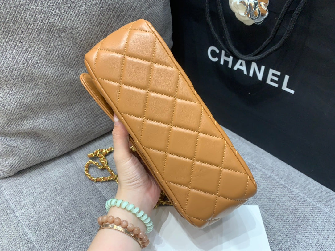 CC Large Tote 39 Light Beige Canvas Pearl Logo