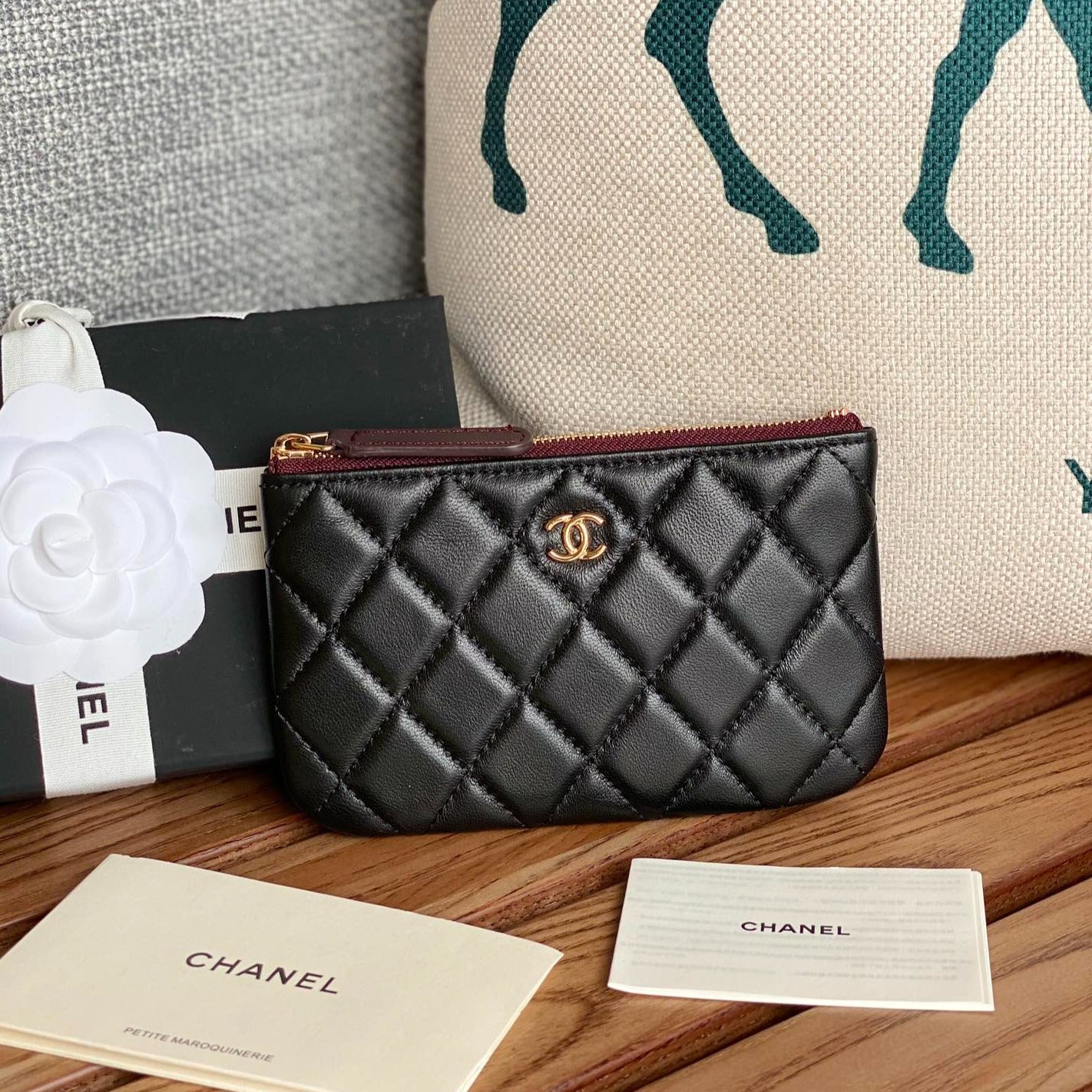 CC Large Tote 39 Light Beige Canvas Pearl Logo