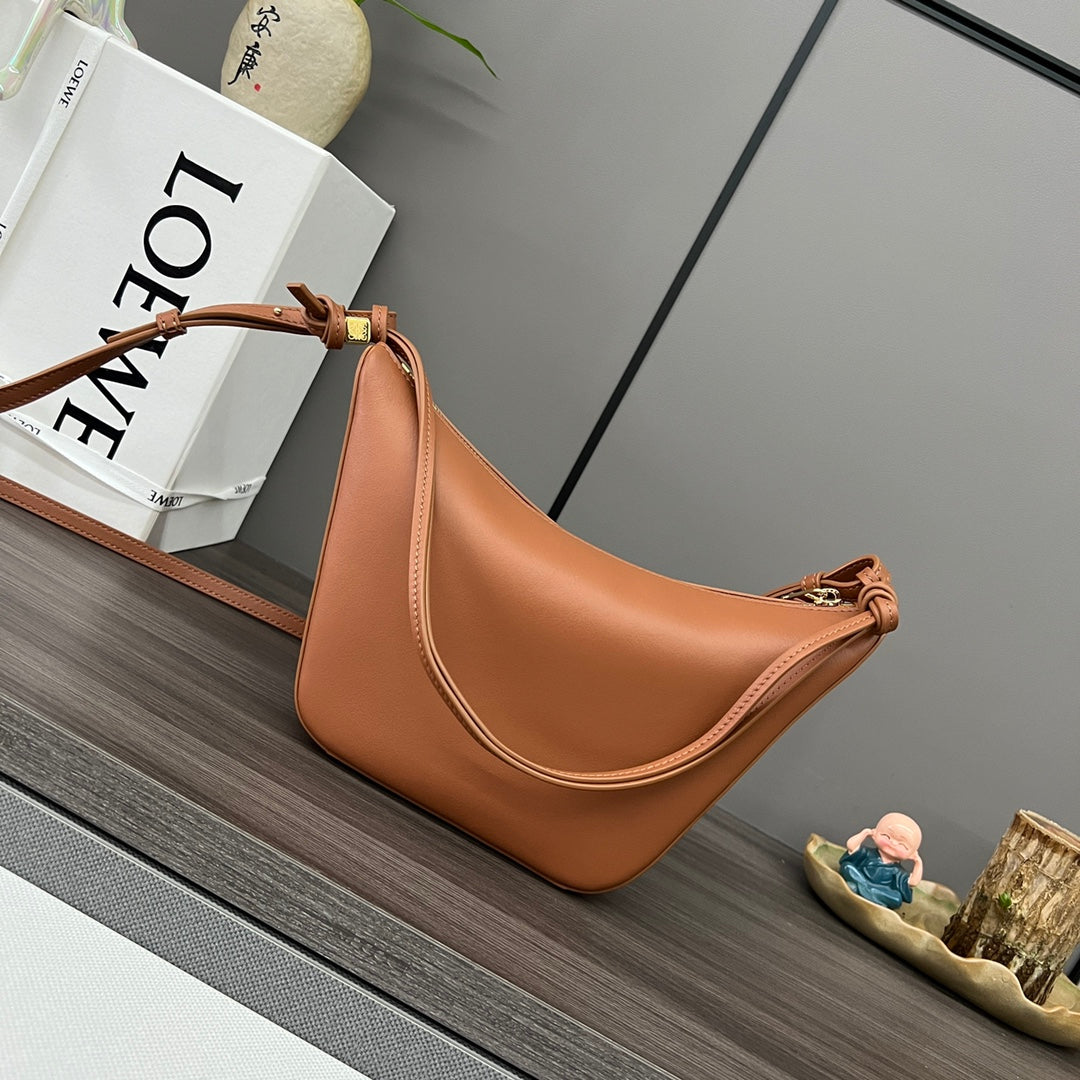 Loew Puzzle Fold Tote Iblack Shiny Calfskin