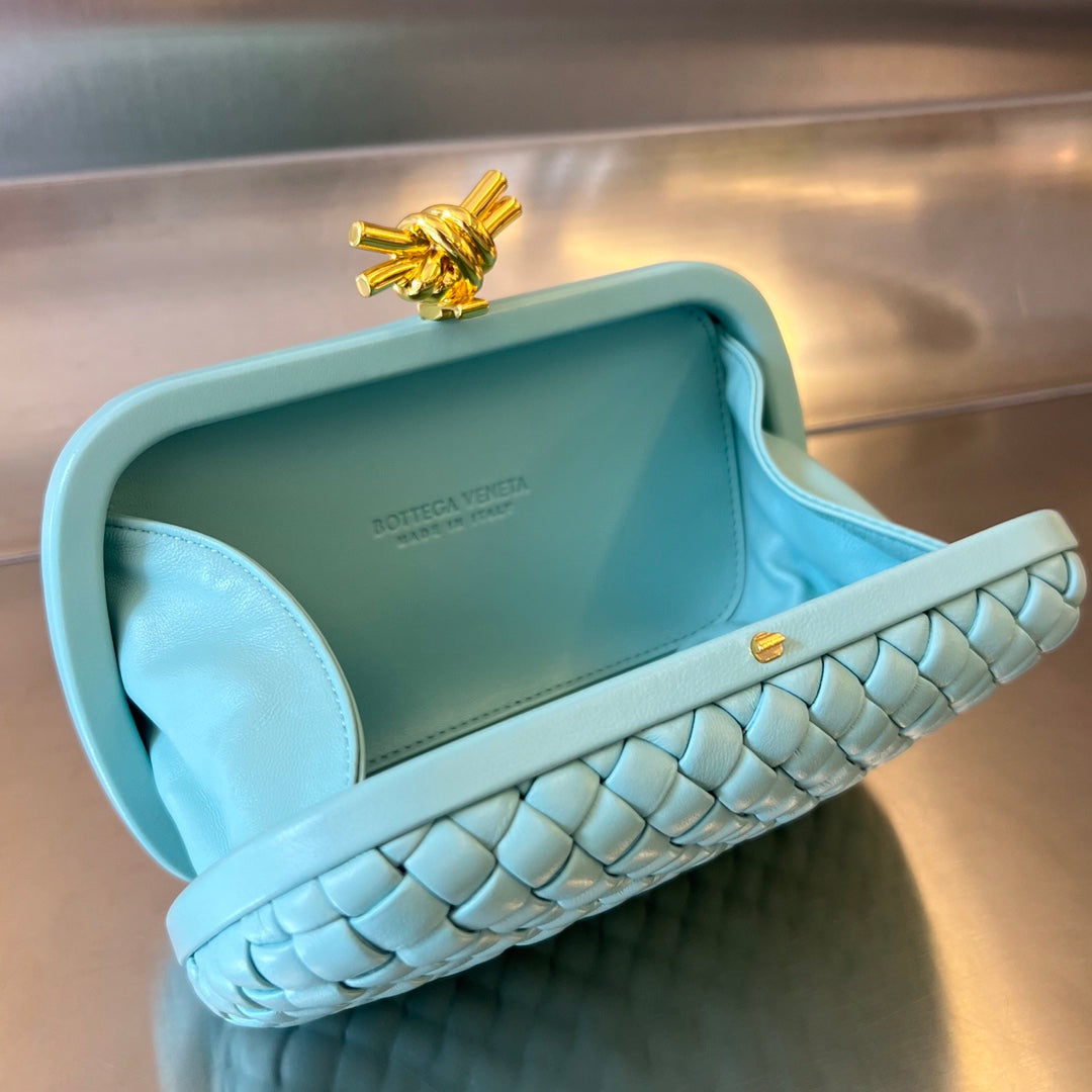 Richelieu Wallet 19 in Classic Red Goyardine Canvas