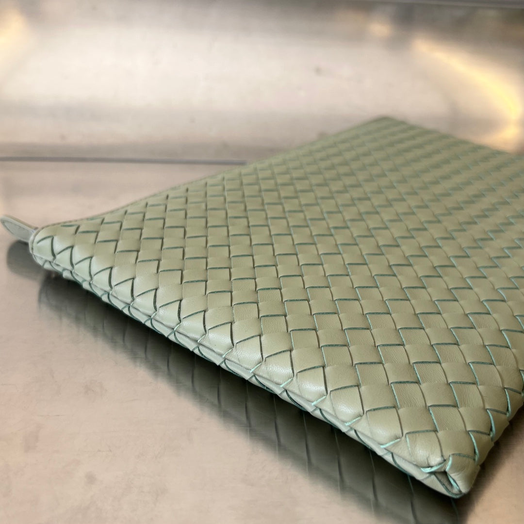 Richelieu Wallet 19 in Classic Red Goyardine Canvas