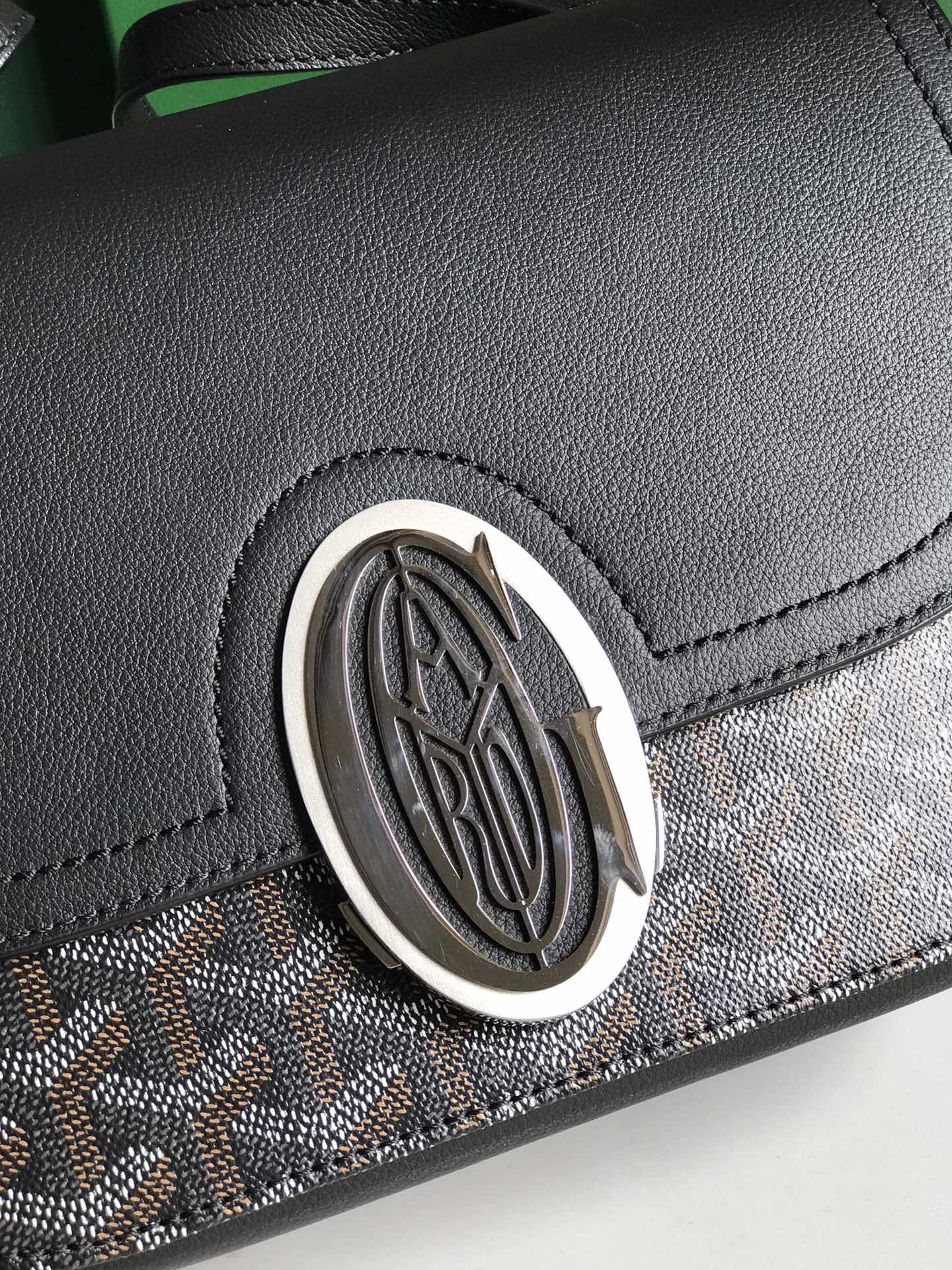 233 BAG 25 IN BLACK CALFSKIN AND GOYARDINE CANVAS