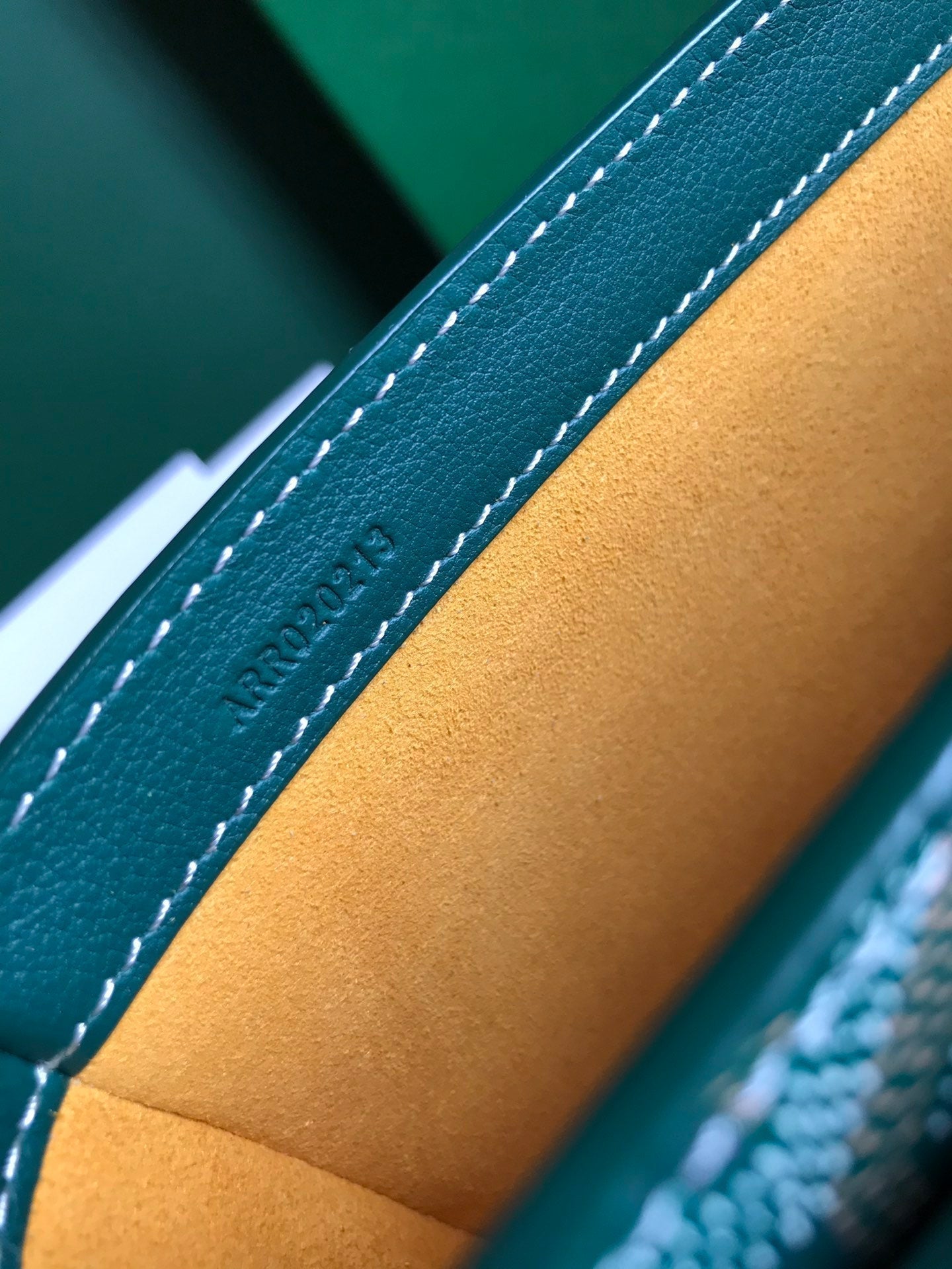 233 BAG 25 IN GREEN CALFSKIN AND GOYARDINE CANVAS