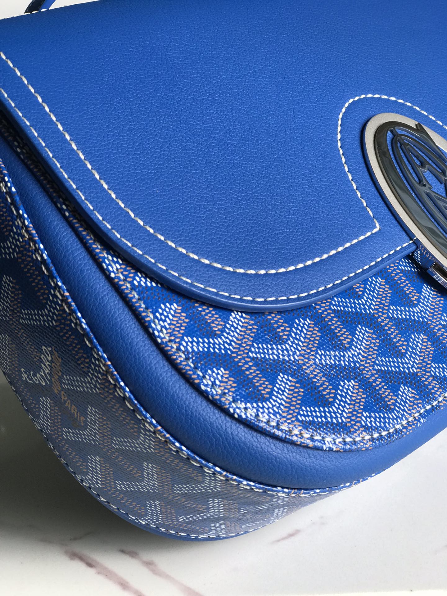 233 BAG 25 IN SAPPHIRE BLUE CALFSKIN AND GOYARDINE CANVAS