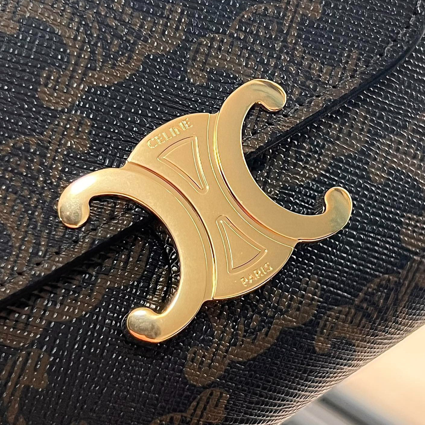 Richelieu Wallet 19 In Classic Red Goyardine Canvas