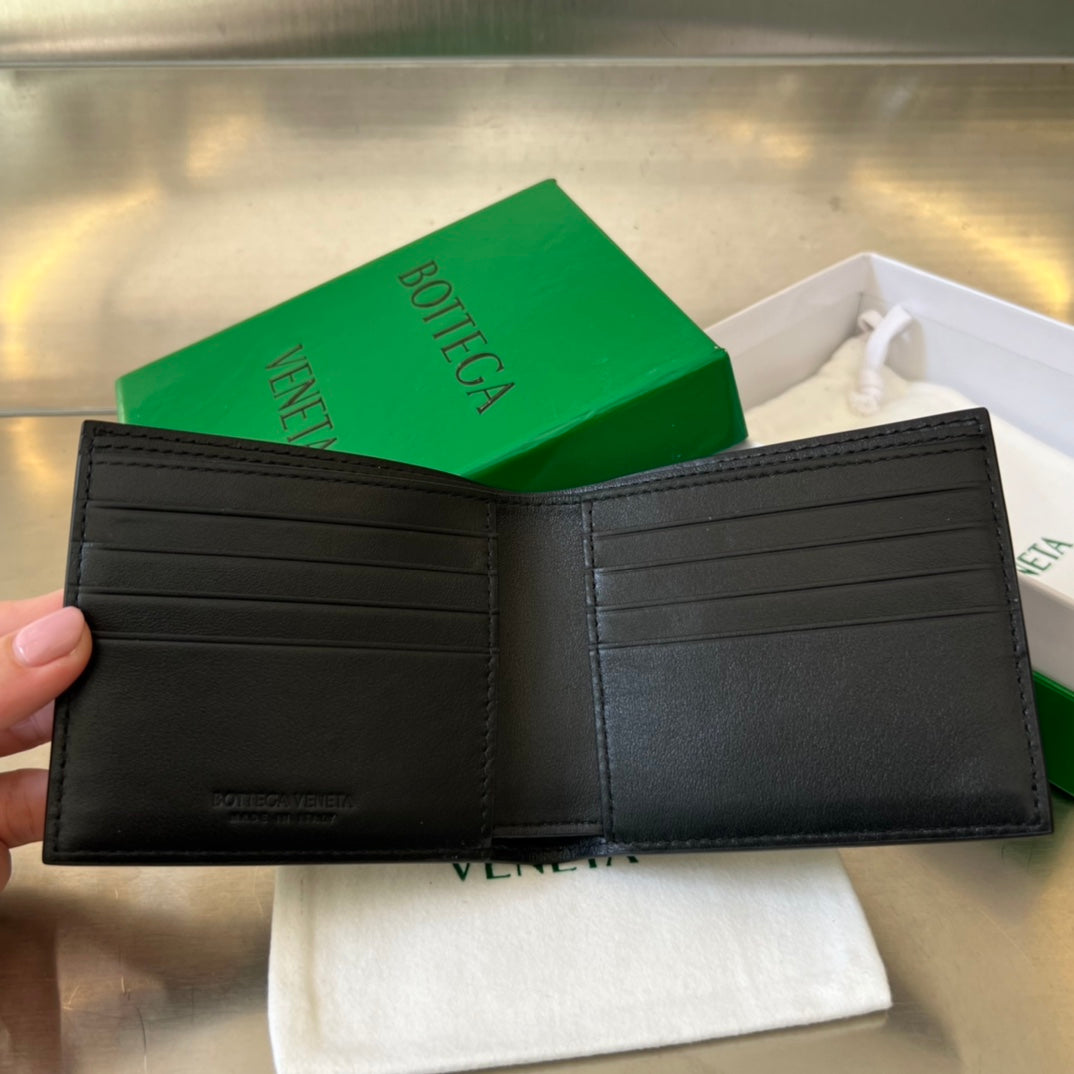 Richelieu Wallet 19 in Classic Red Goyardine Canvas