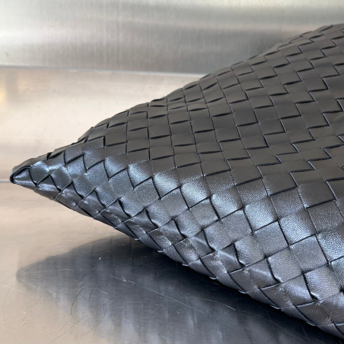 LARGE HOP 54 in BLACK LAMBSKIN