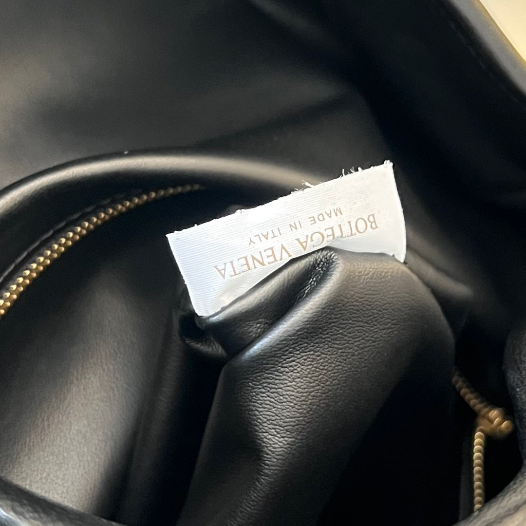 LARGE HOP 54 in BLACK LAMBSKIN