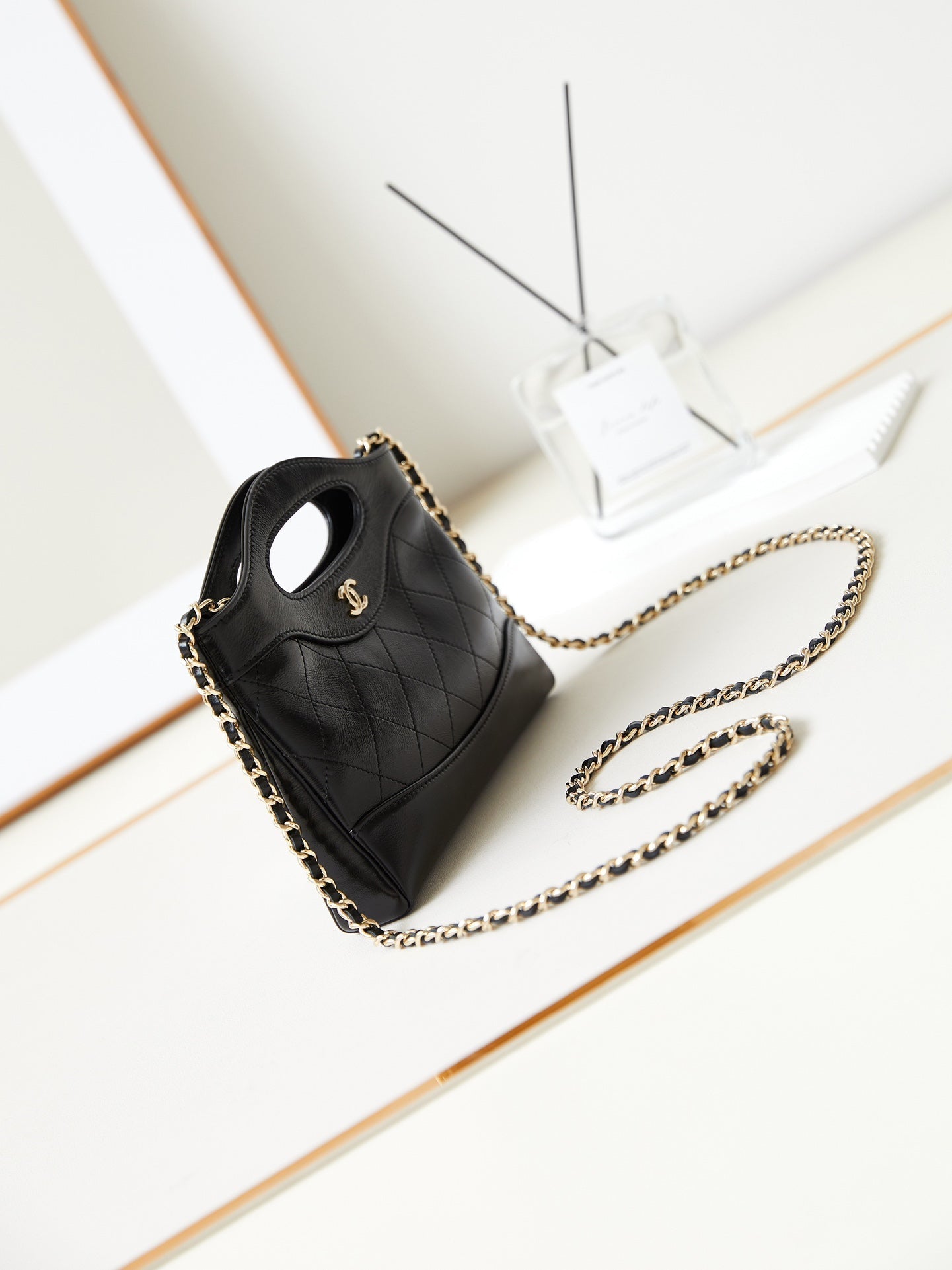 CC Large Tote 39 Light Beige Canvas Pearl Logo