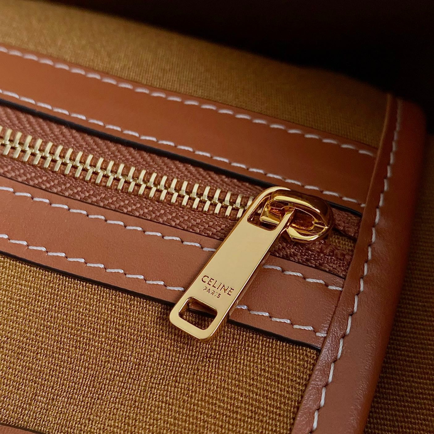 TRIOMPHE 31 TAN CALFSKIN