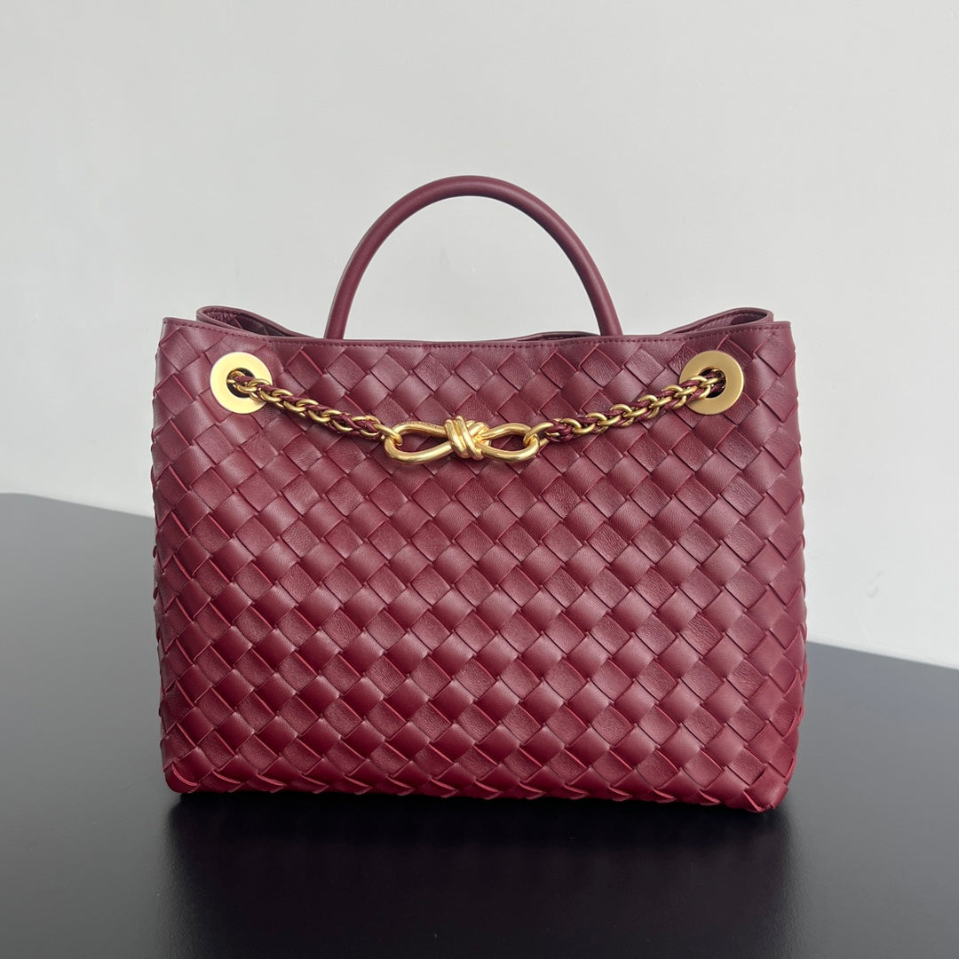 Bv Medium Andiamo 32 Burgundy Lambskin