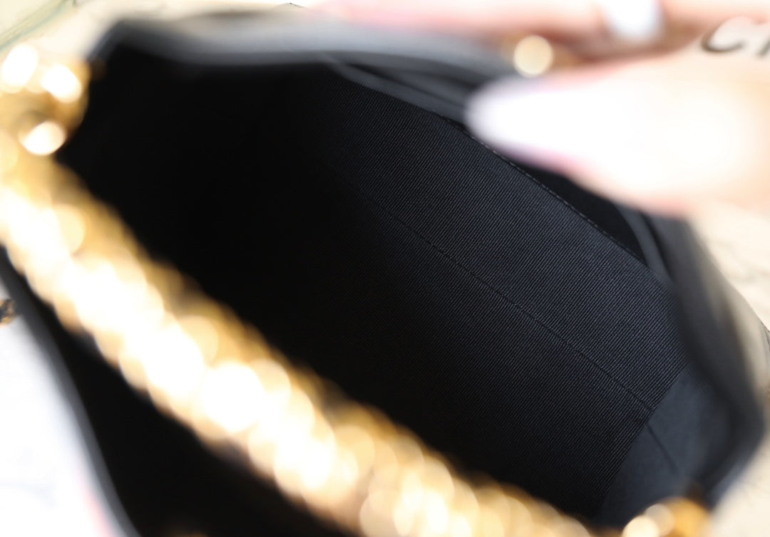 CC Large Tote 39 Light Beige Canvas Pearl Logo