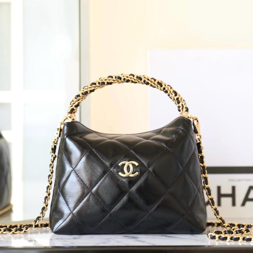 CC Large Tote 39 Light Beige Canvas Pearl Logo