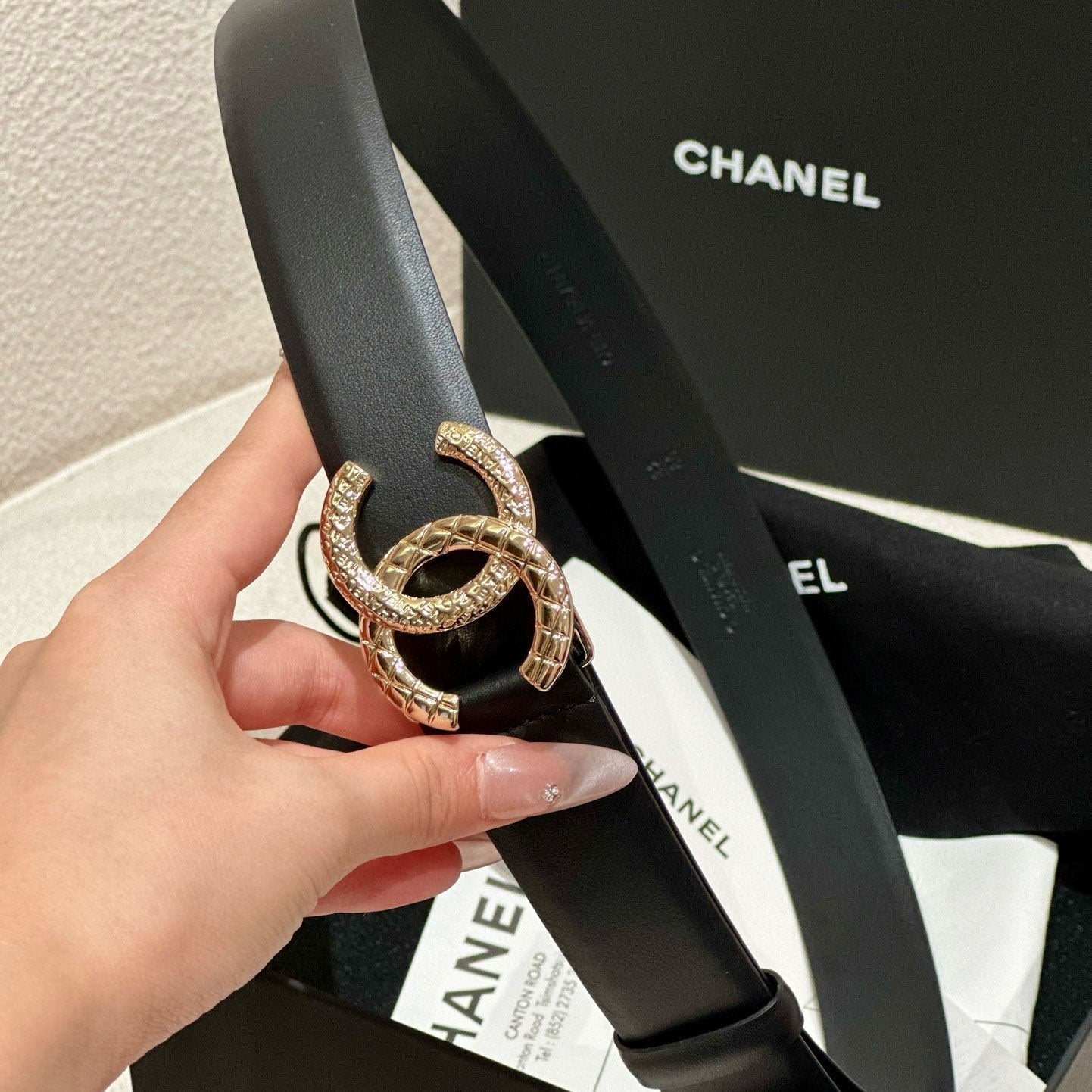 Double C Belt 30Mm In Black Calfskin With Gold Hardware And Caro Stitching