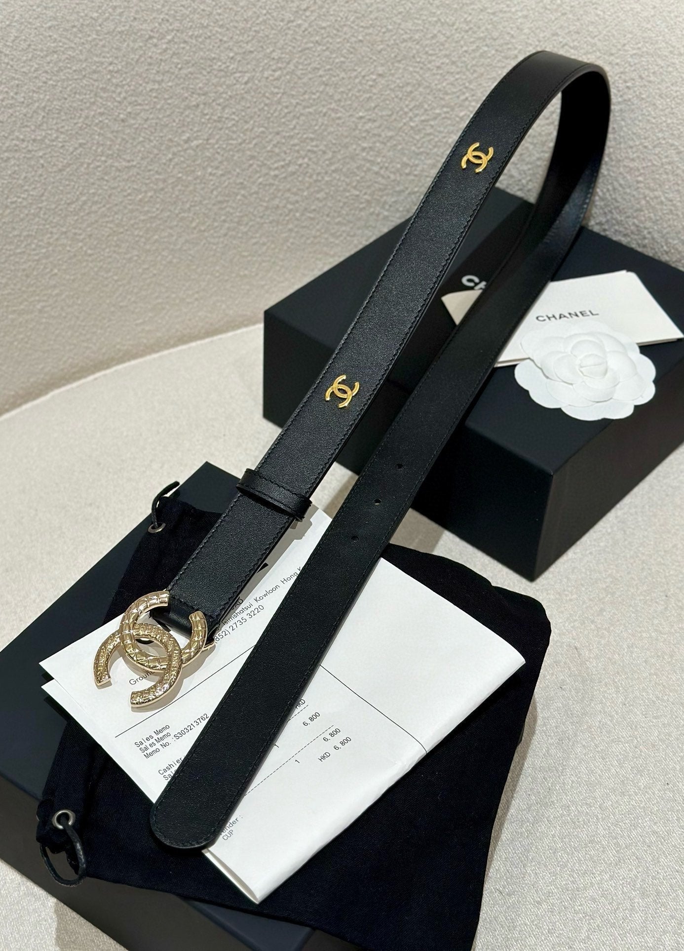 Double C Belt 30Mm In Black Calfskin Gold Buckle With Embossed Check Pattern