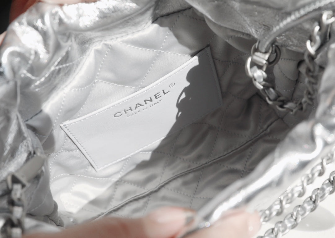 CC Large Tote 39 Light Beige Canvas Pearl Logo