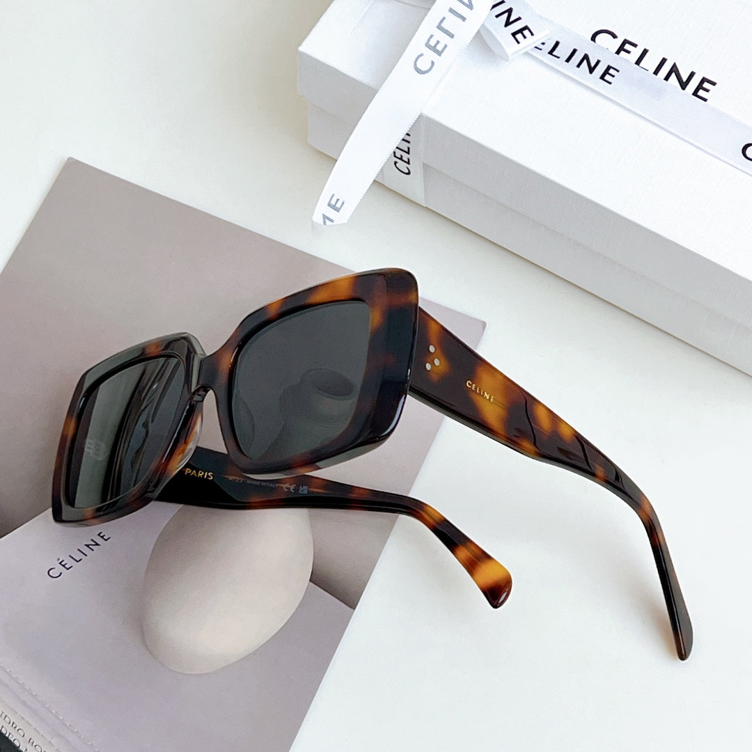 TRIOMPHE SUNGLASS CL40263 IN ACETATE
